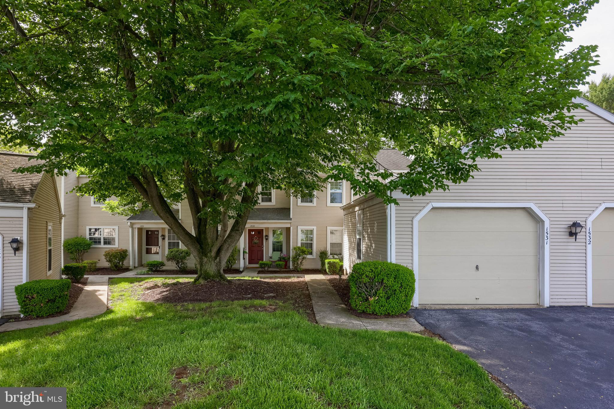 1531 CAMBRIDGE COURT