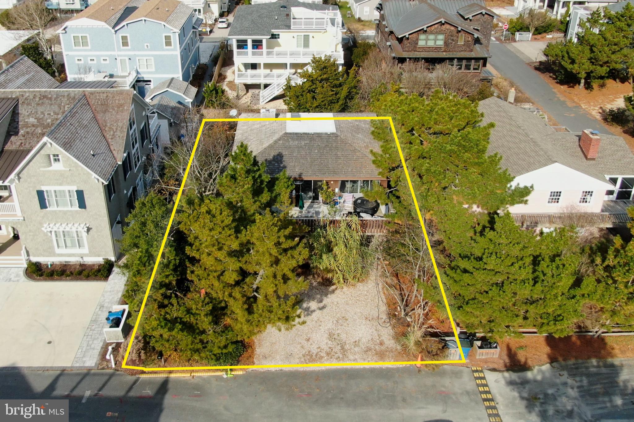 SUSSEX SHORES - Land