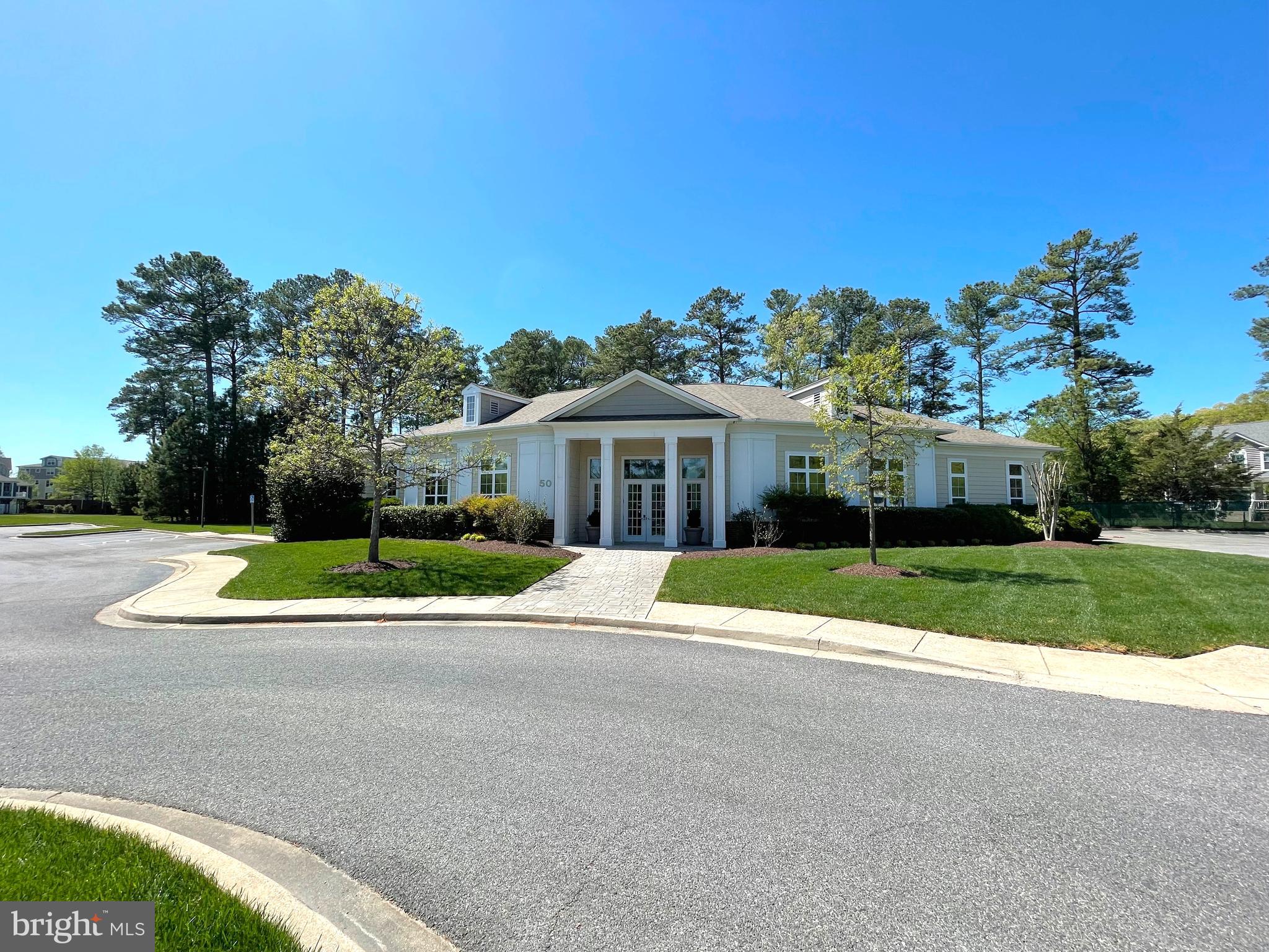 OYSTER BAY CONDOMINIUMS - Residential Lease