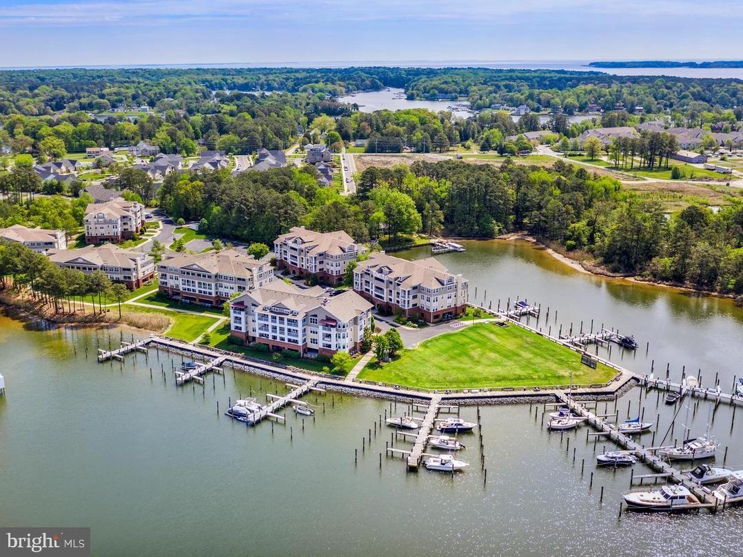 OYSTER BAY CONDOMINIUMS - Residential Lease