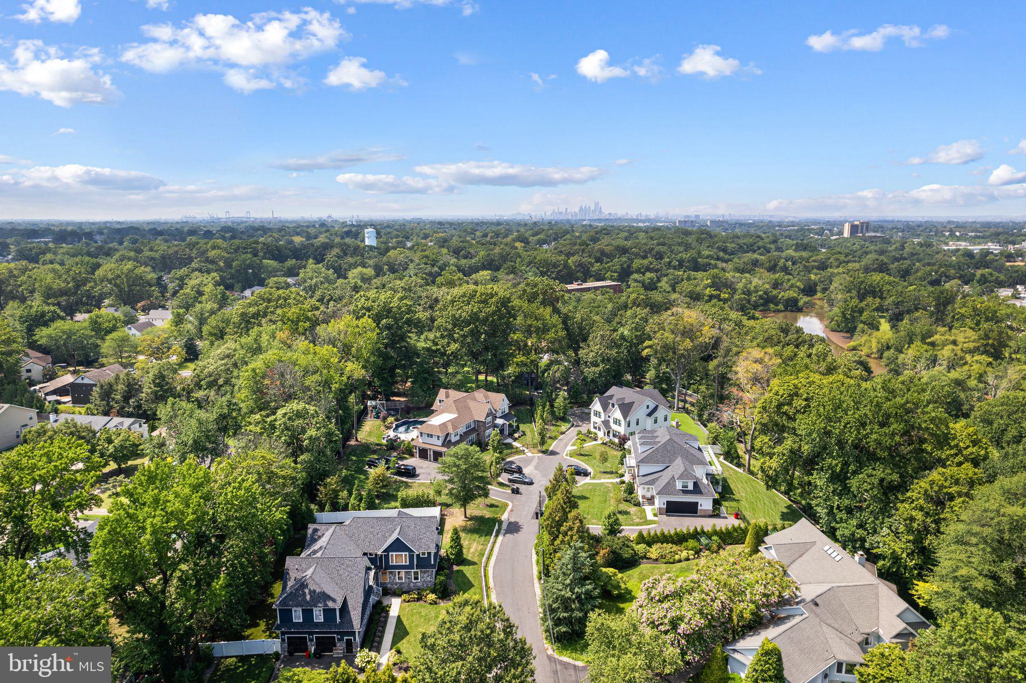 582 JOBEL DRIVE