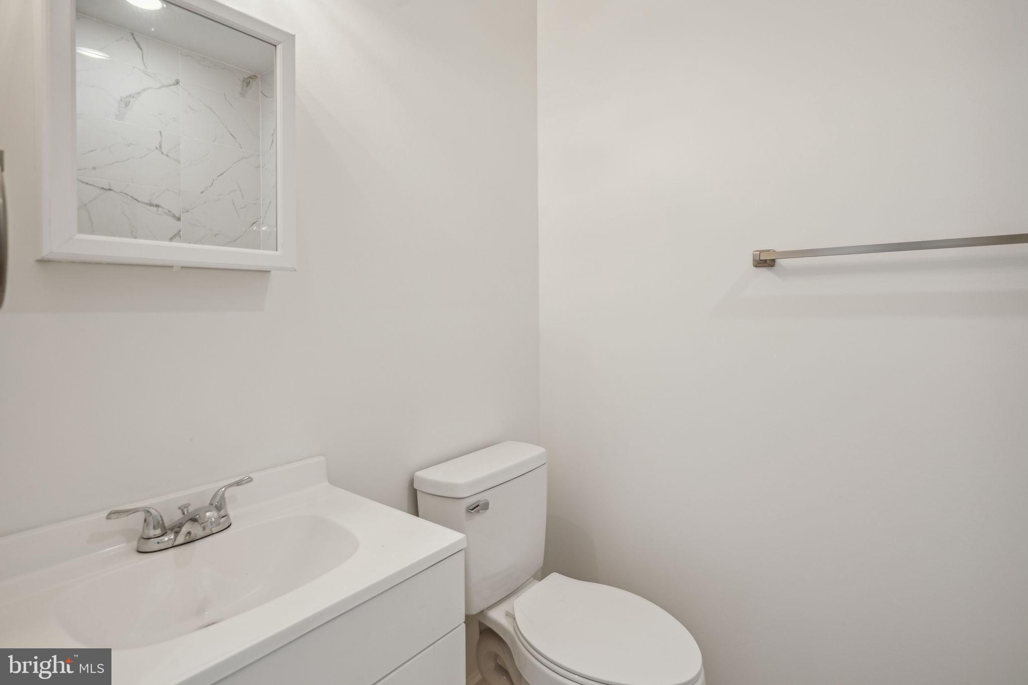 KENSINGTON - Residential Lease