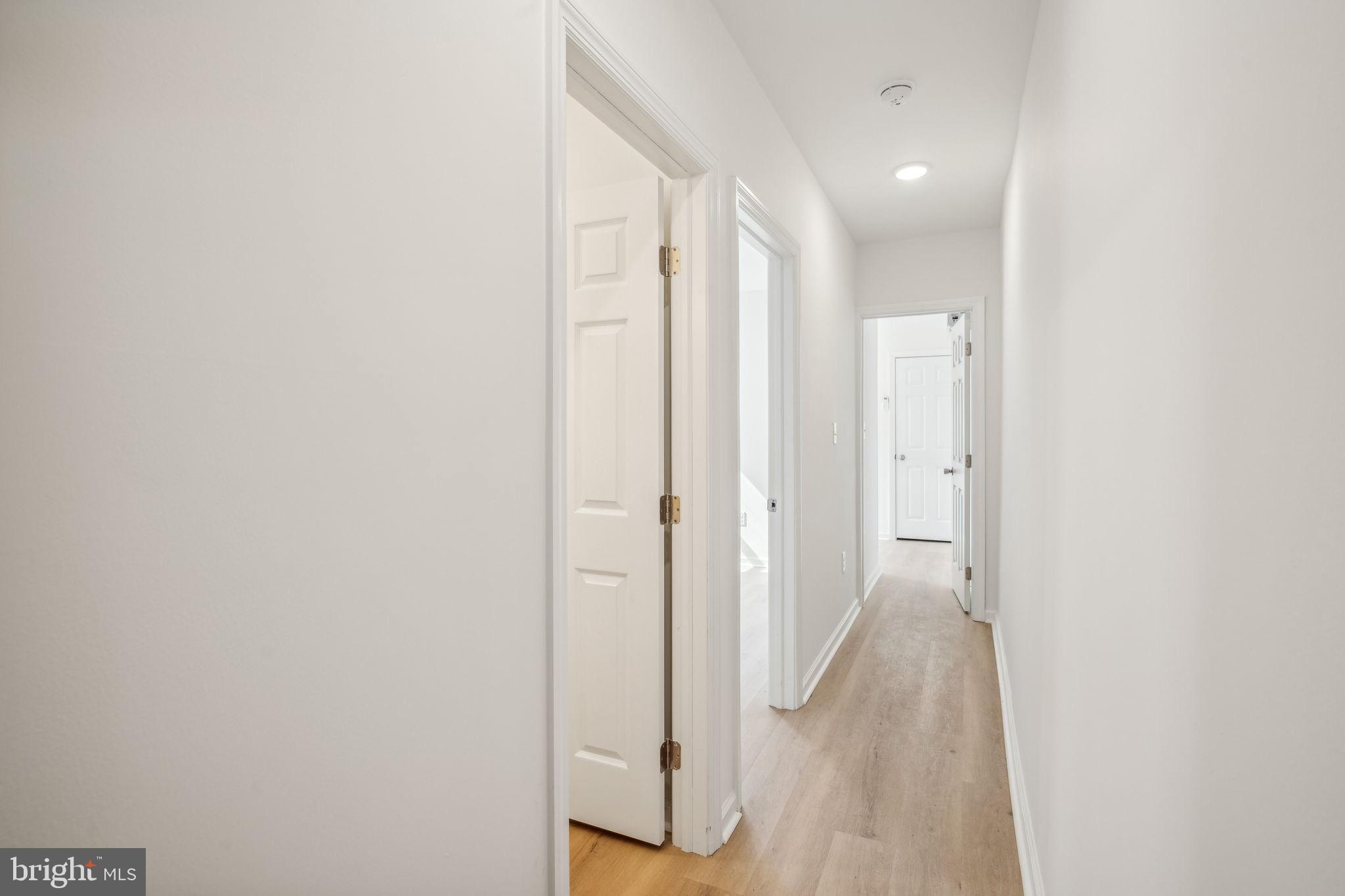 KENSINGTON - Residential Lease