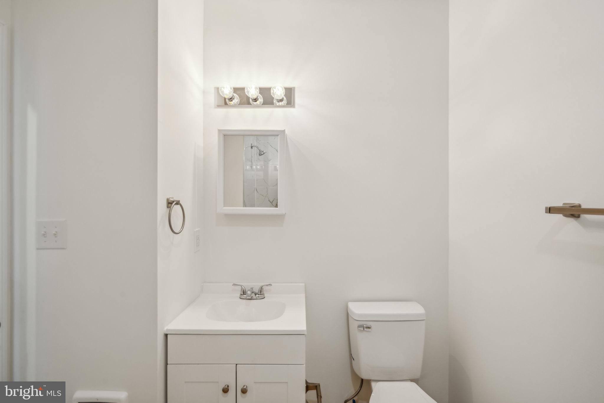 KENSINGTON - Residential Lease