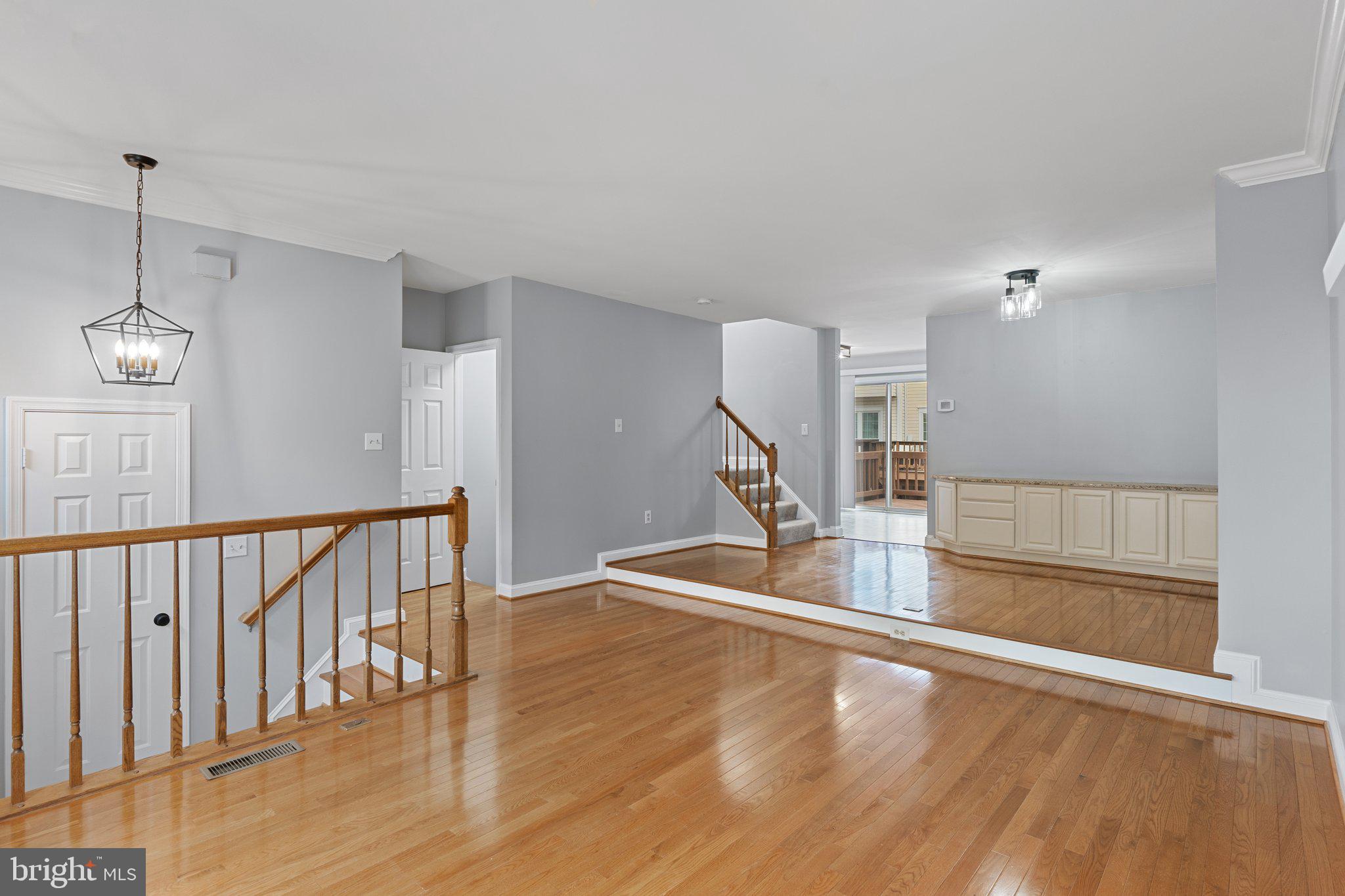 MANCHESTER LAKES - Residential Lease