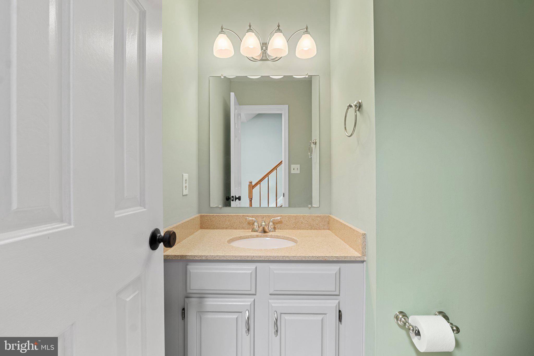 MANCHESTER LAKES - Residential Lease