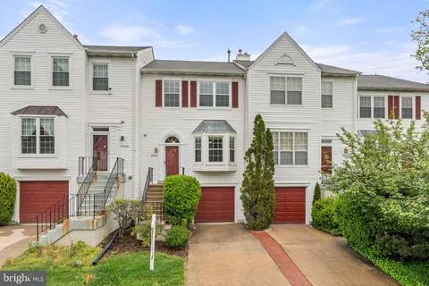 6804 Signature Circle, Alexandria, VA MLS: VAFX2236790