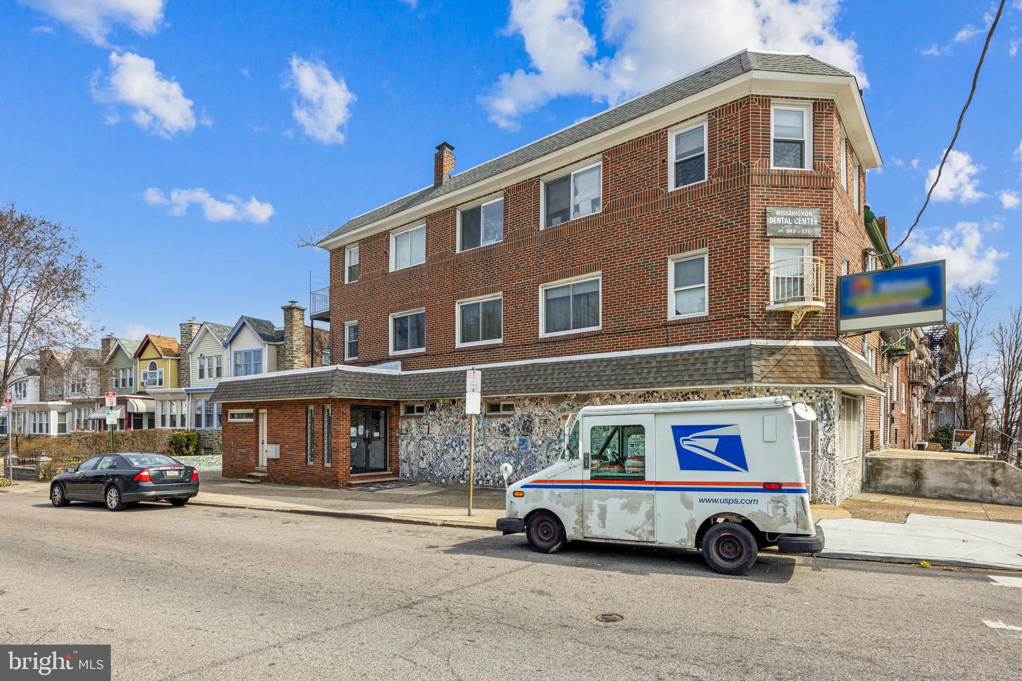 EAST FALLS - Residential Income