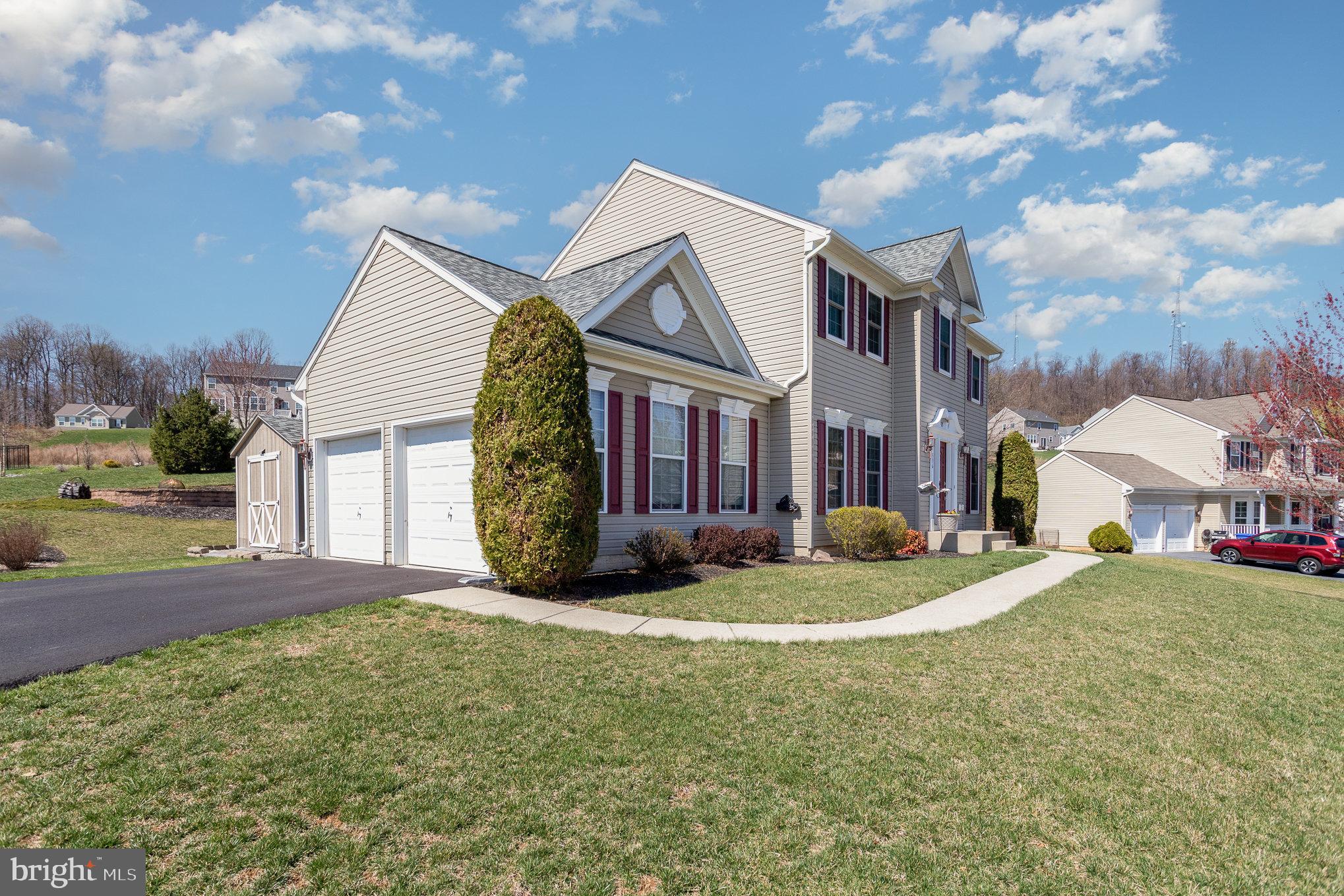 BRIARCLIFF - Residential