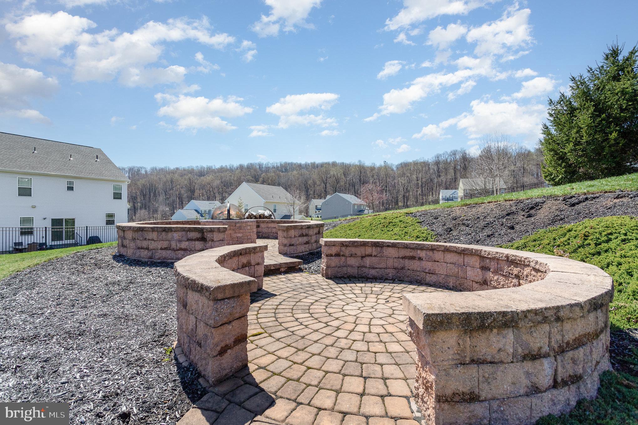 BRIARCLIFF - Residential