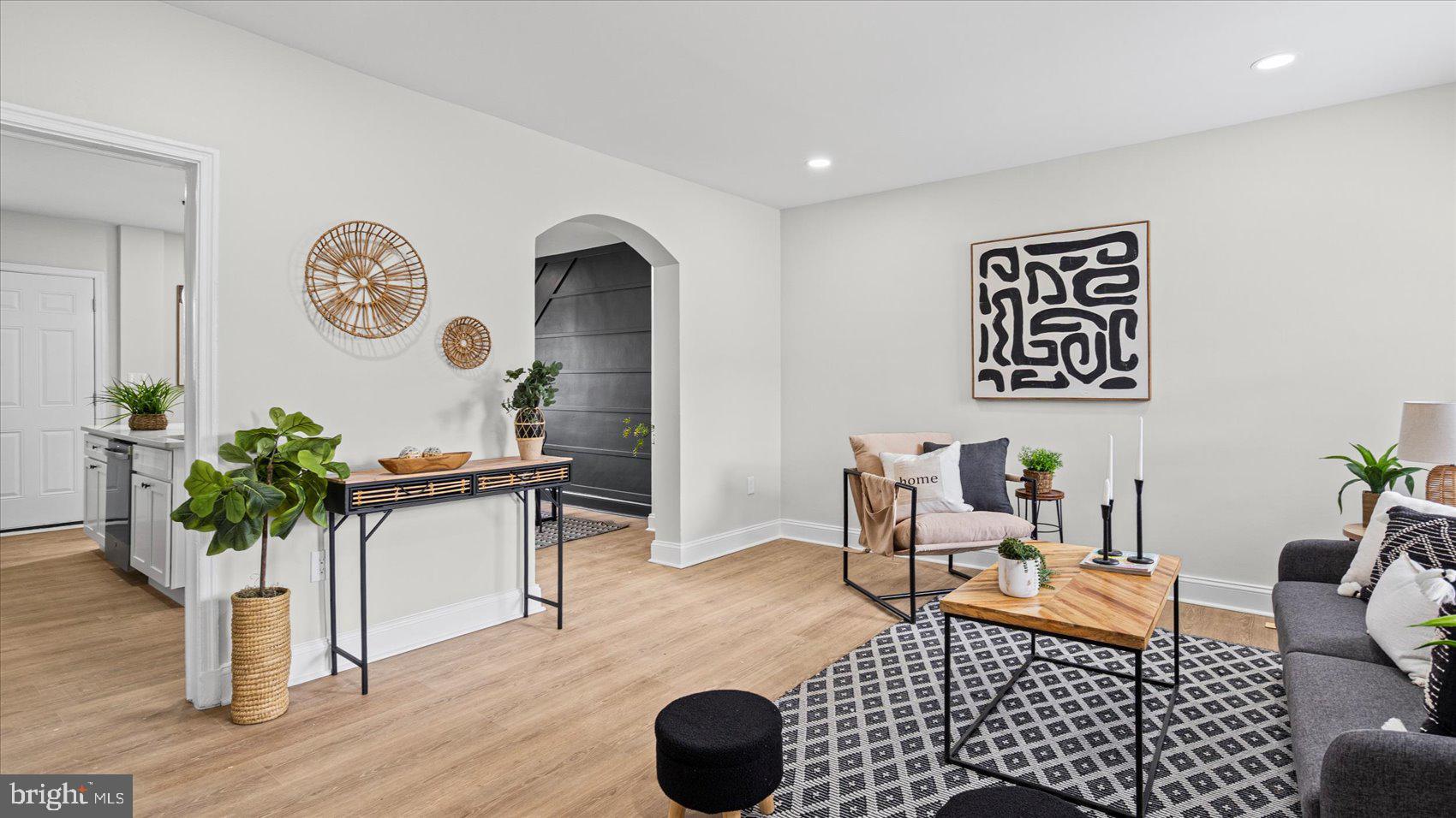 EAST ARLINGTON - Residential