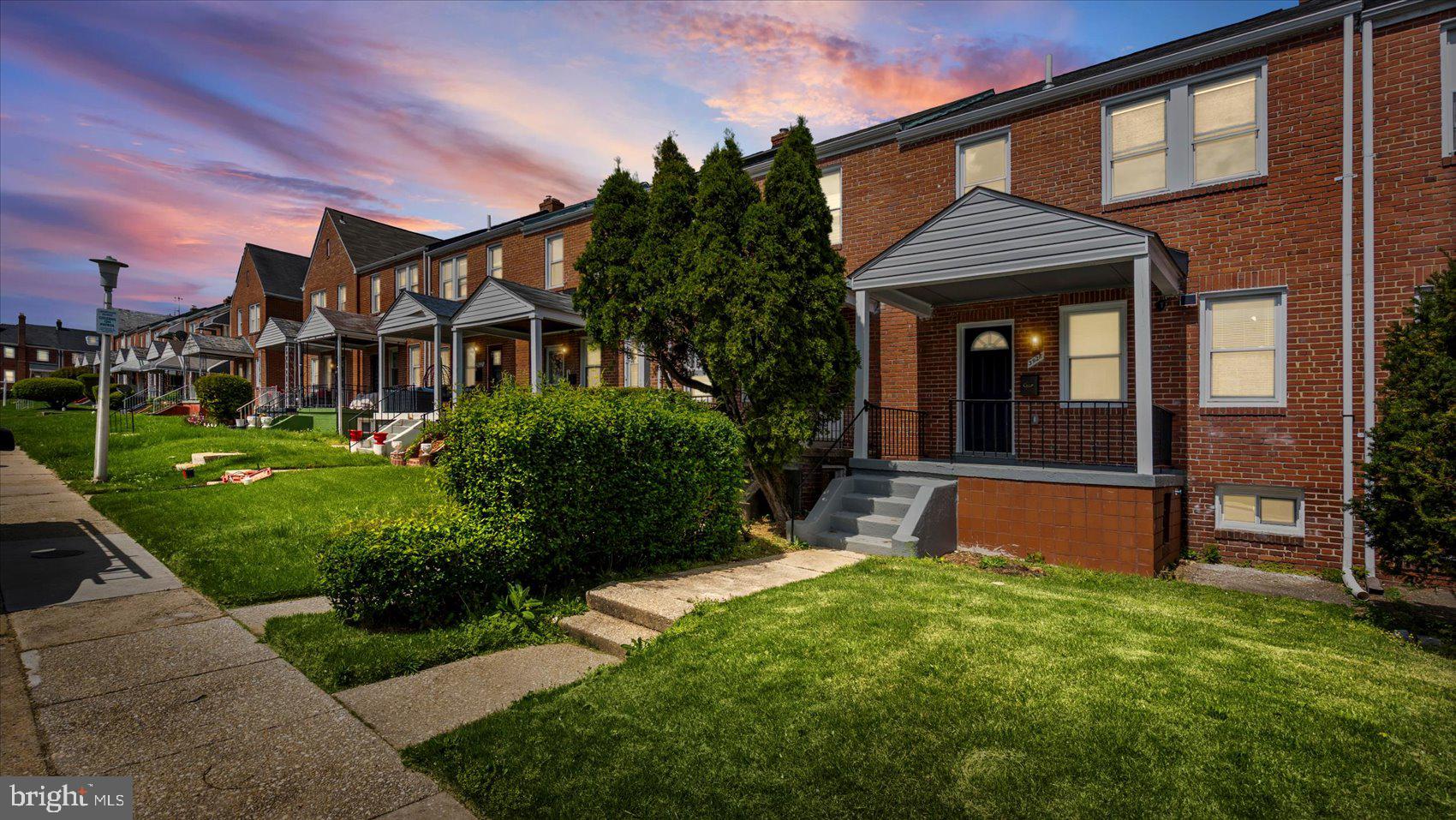 EAST ARLINGTON - Residential