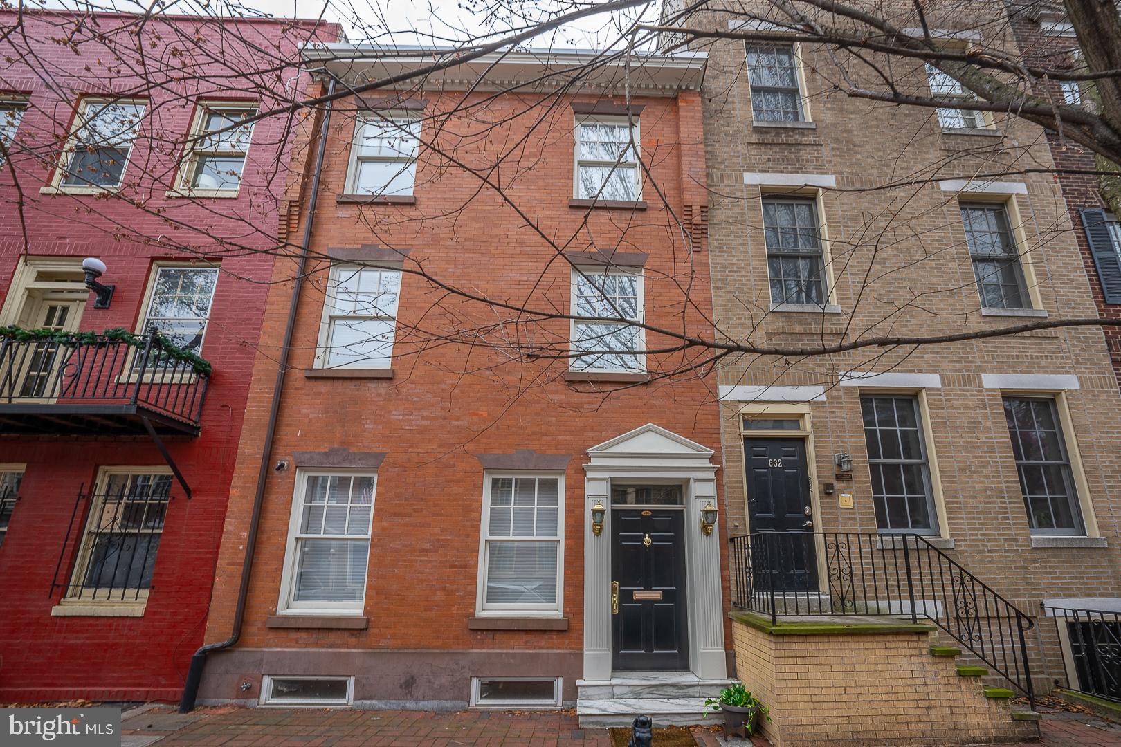 SOCIETY HILL - Residential