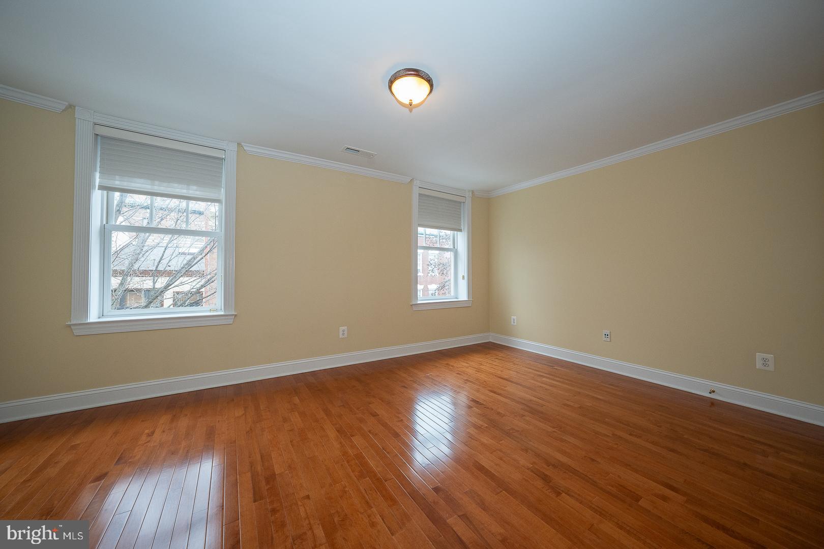 SOCIETY HILL - Residential