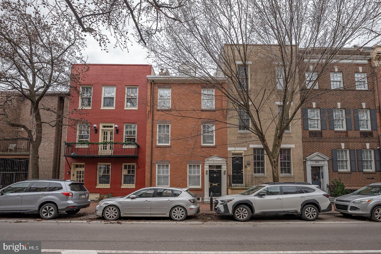 SOCIETY HILL - Residential