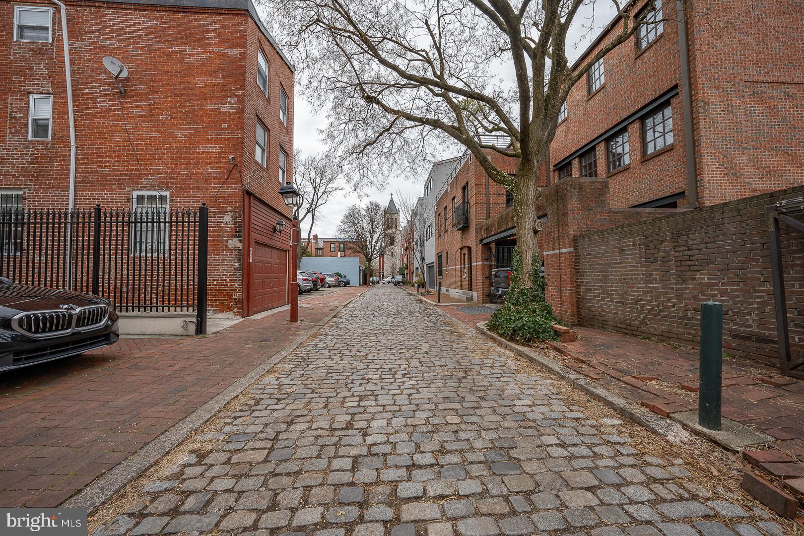 SOCIETY HILL - Residential