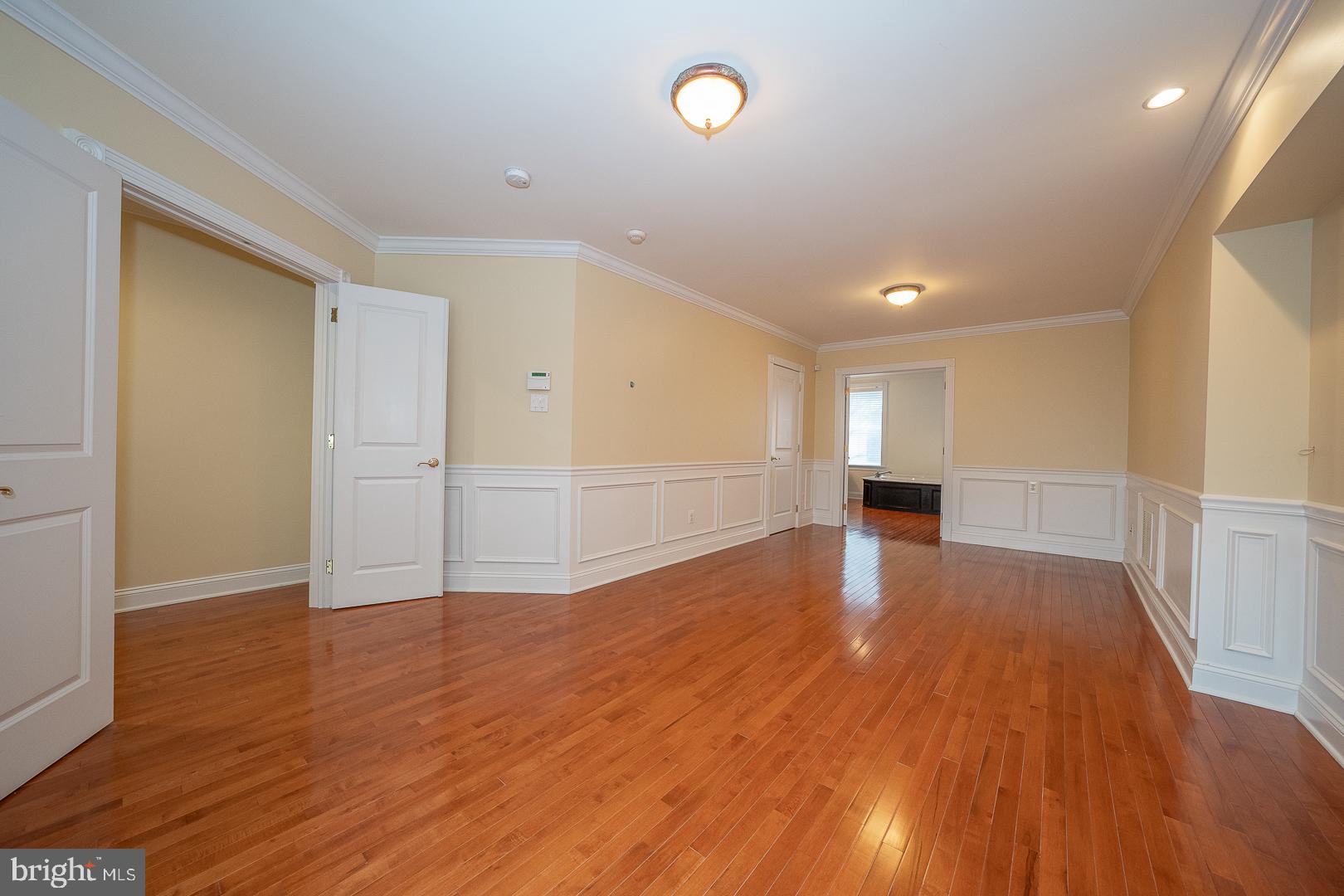 SOCIETY HILL - Residential