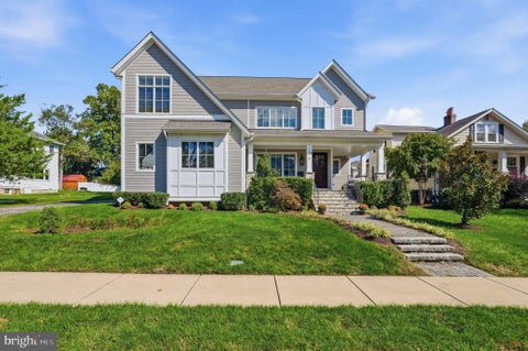 Photo of 1915 N Van Buren Street, ARLINGTON, VA 22205 (MLS # VAAR2079848)