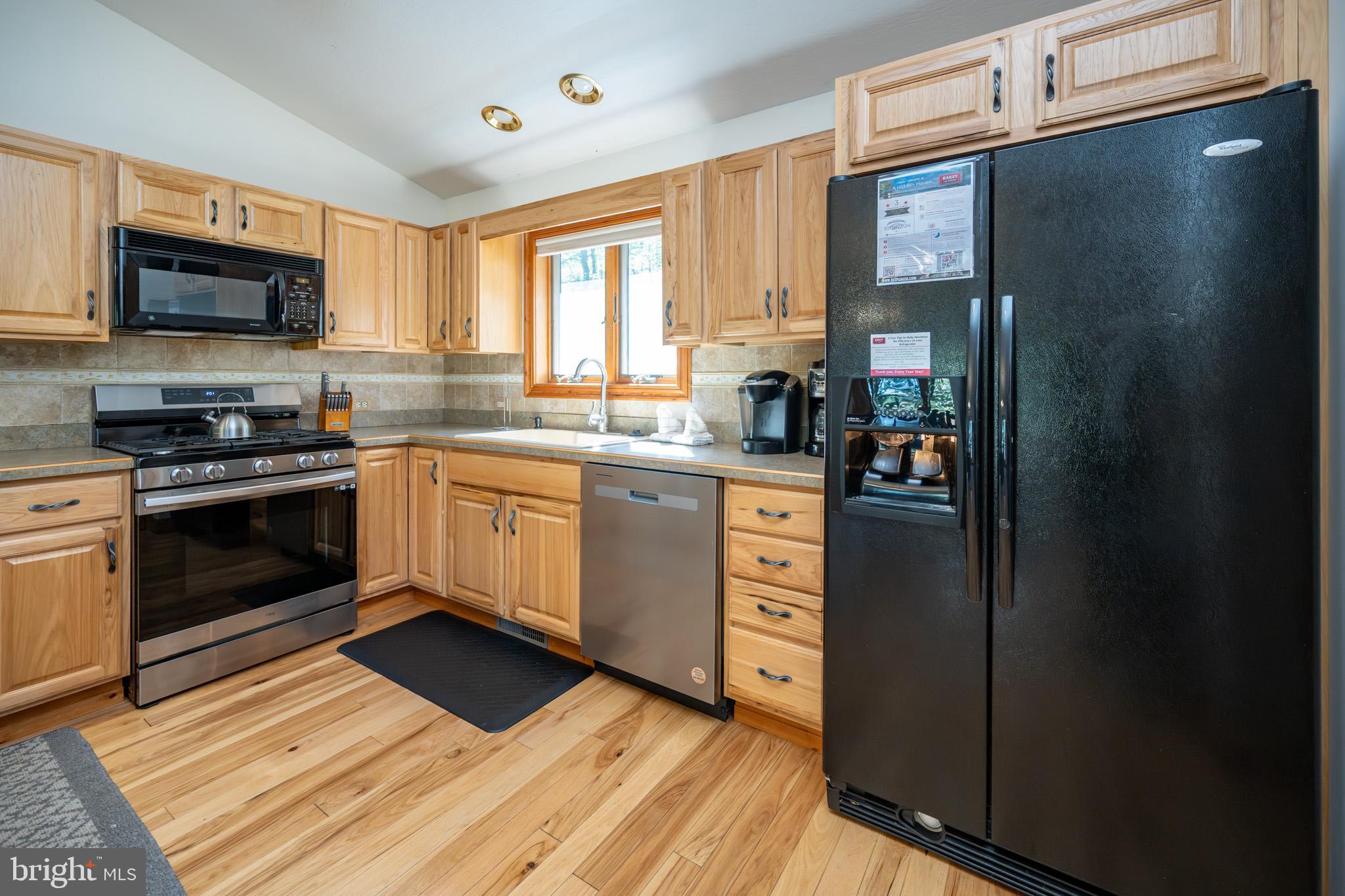 HOLIDAY HILL - Residential