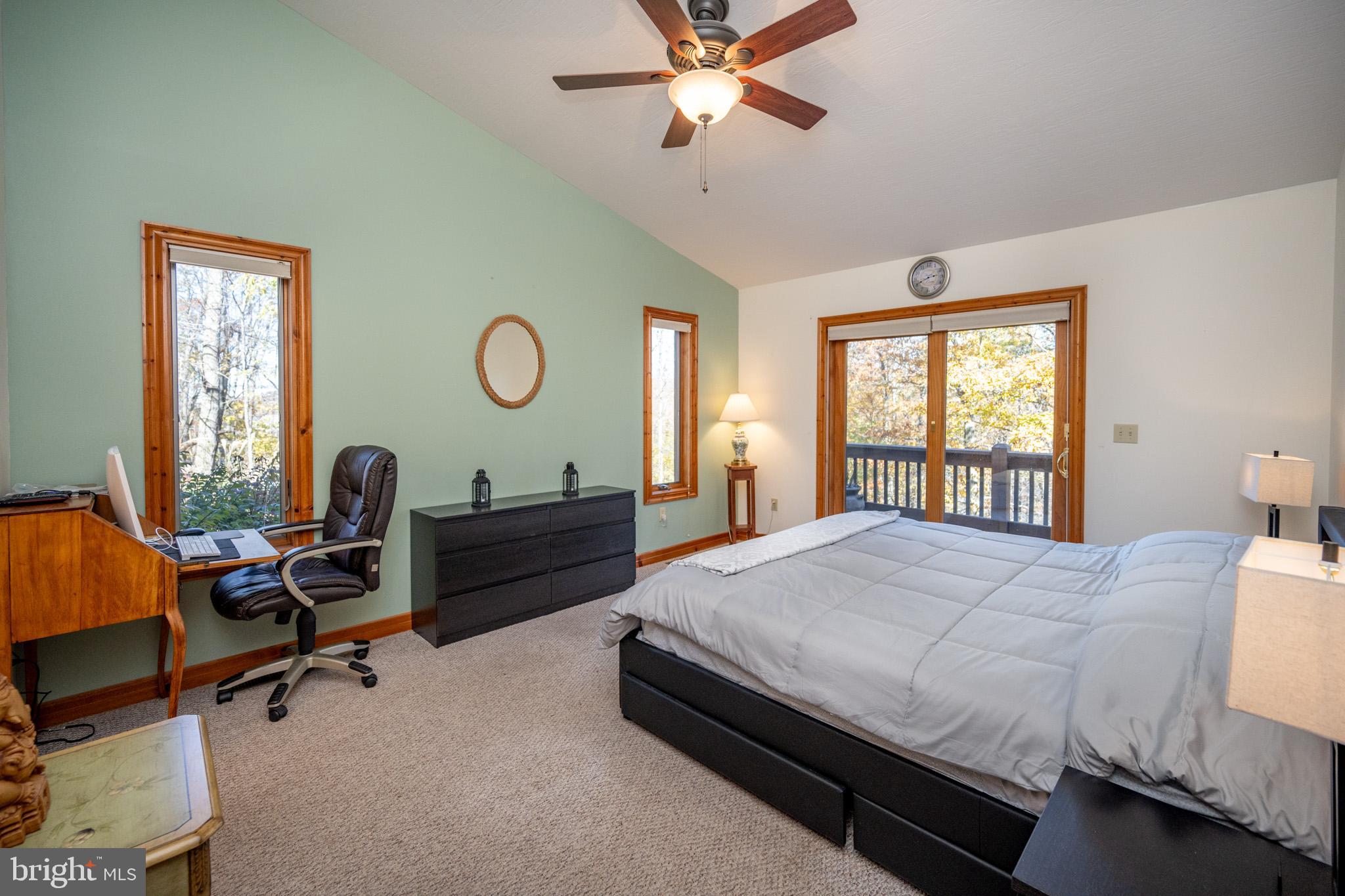 HOLIDAY HILL - Residential