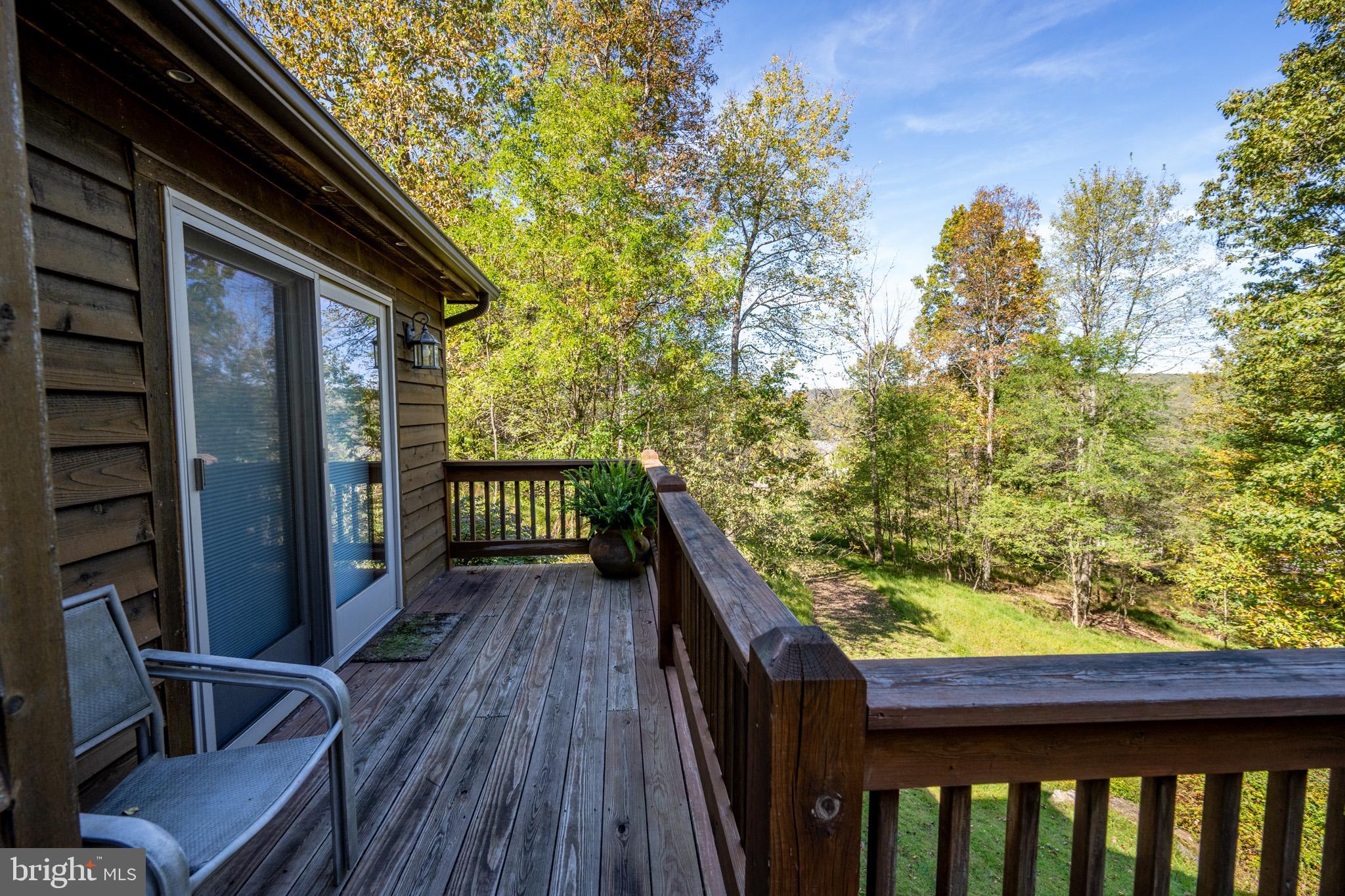 HOLIDAY HILL - Residential