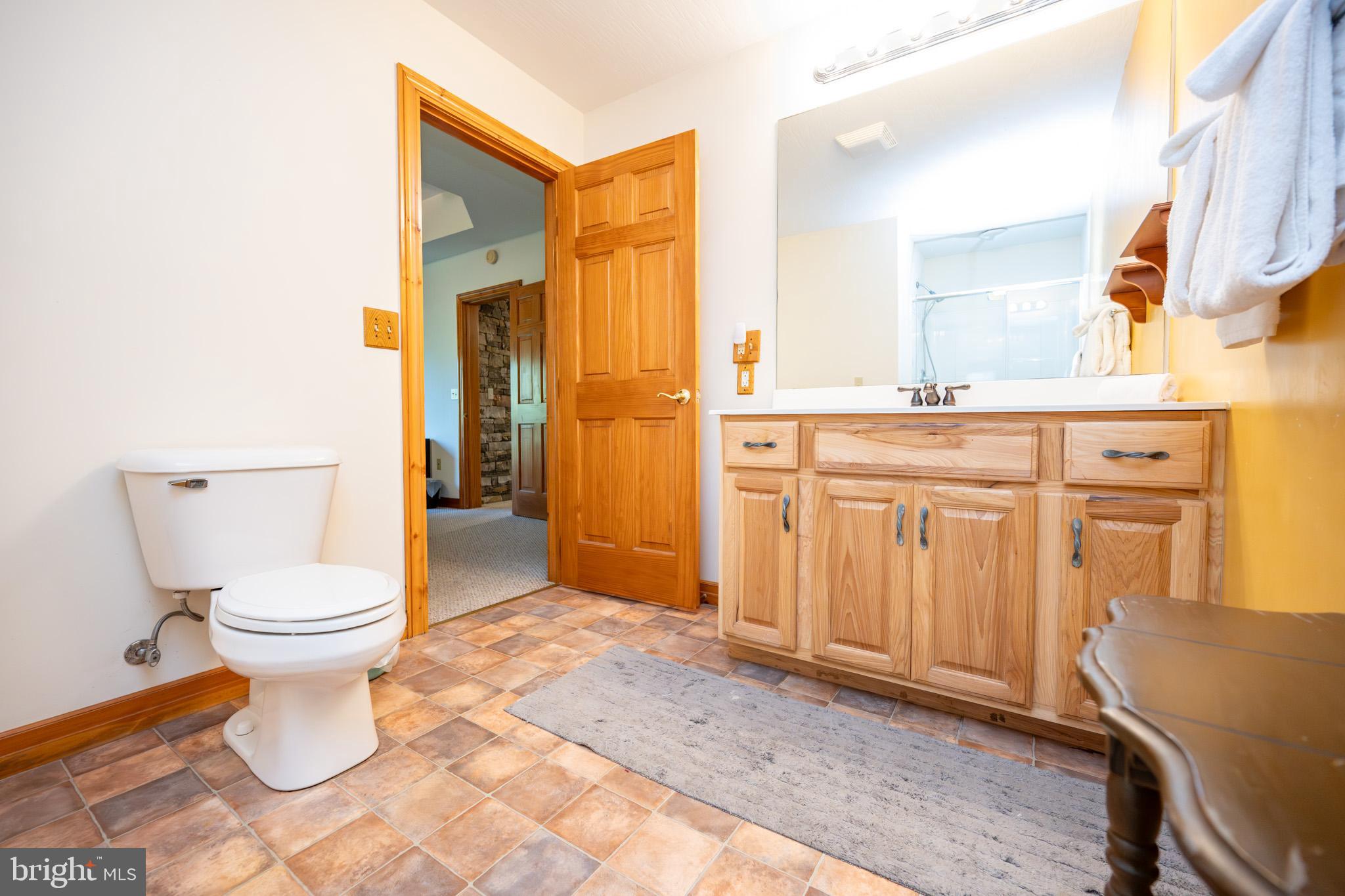 HOLIDAY HILL - Residential