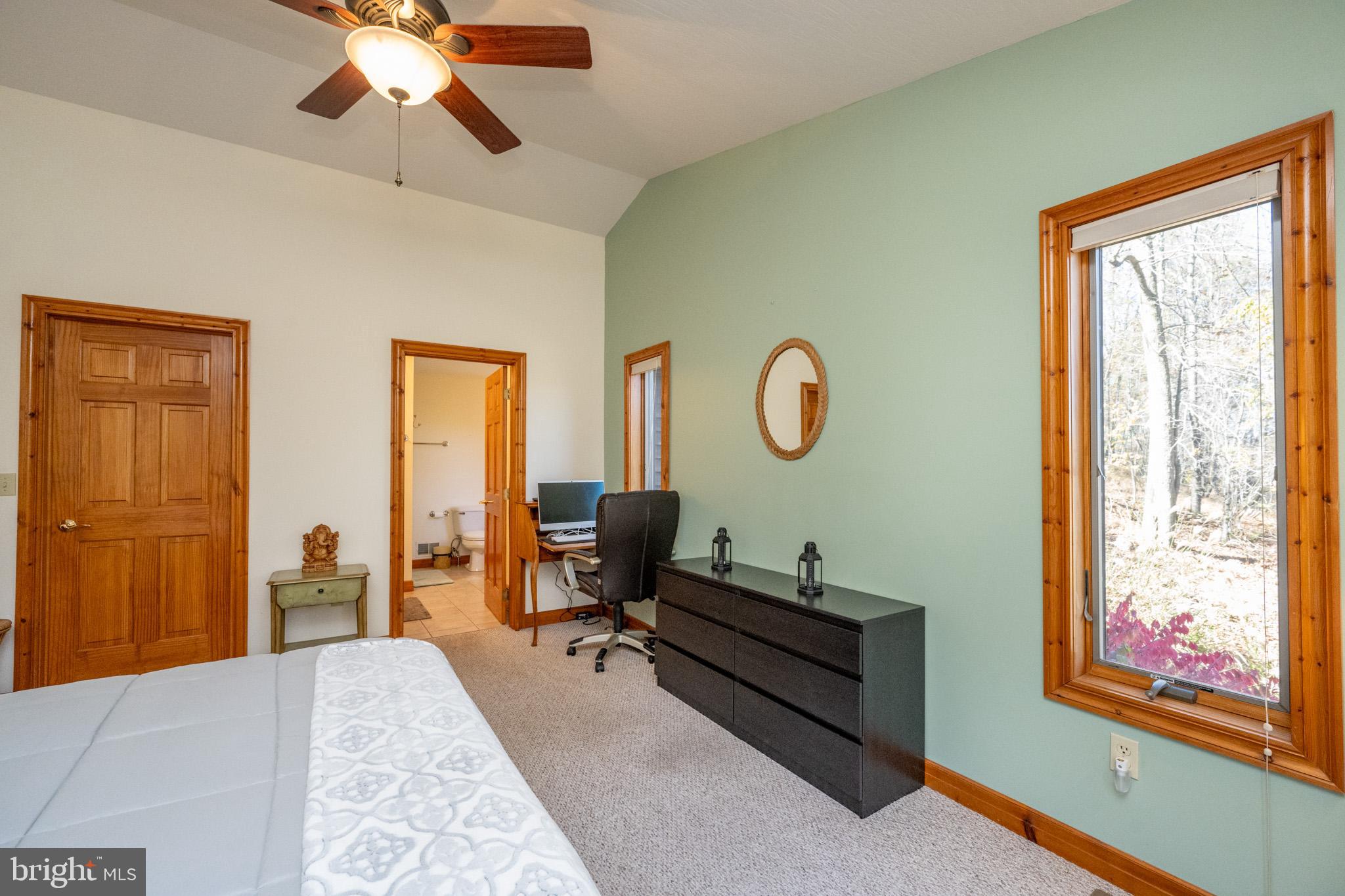 HOLIDAY HILL - Residential