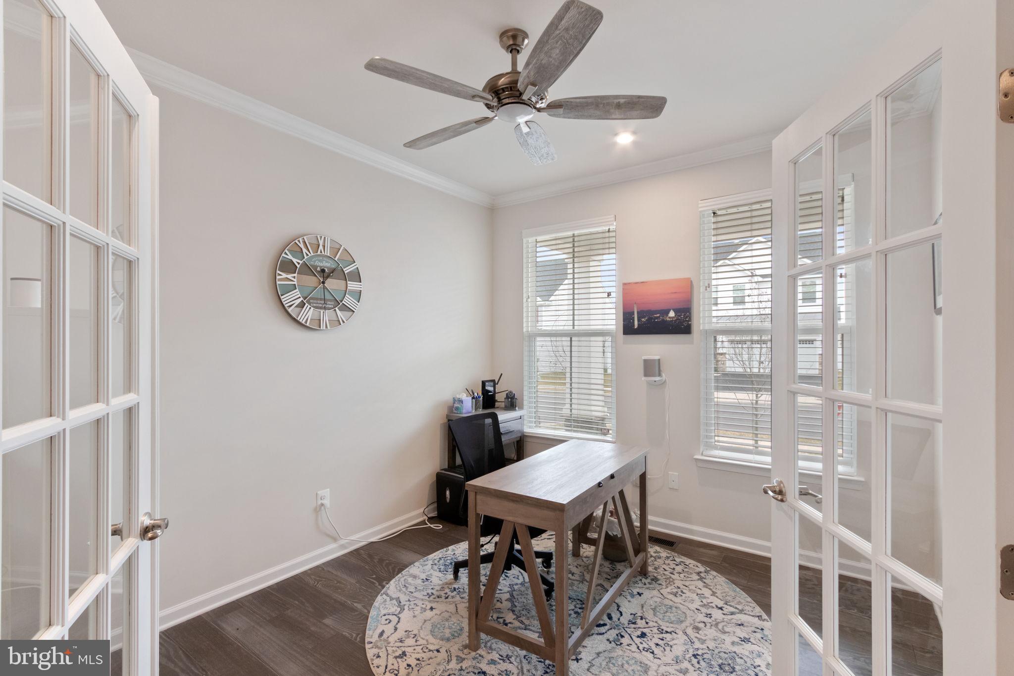 MAY'S QUARTER - Residential