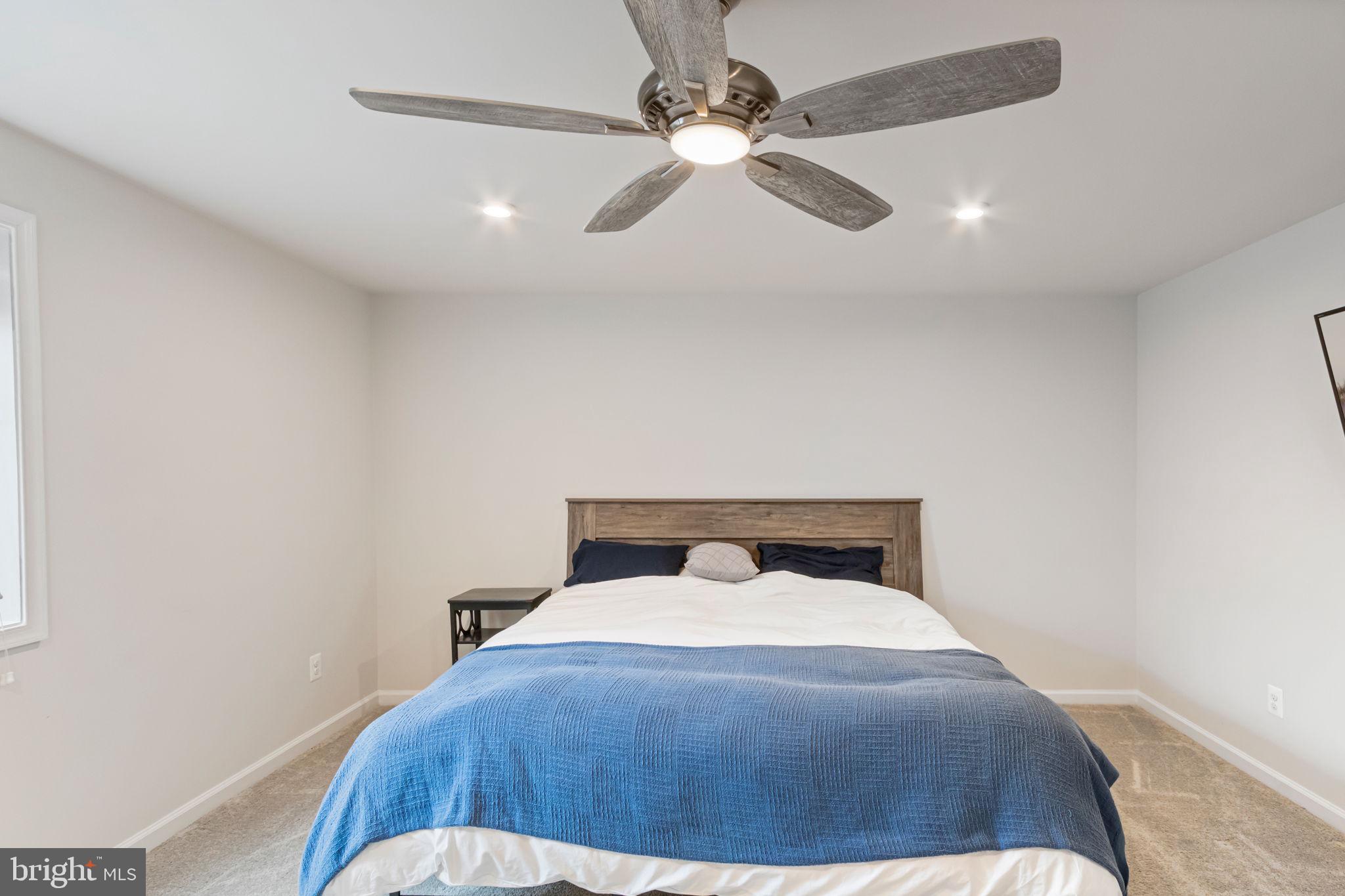 MAY'S QUARTER - Residential