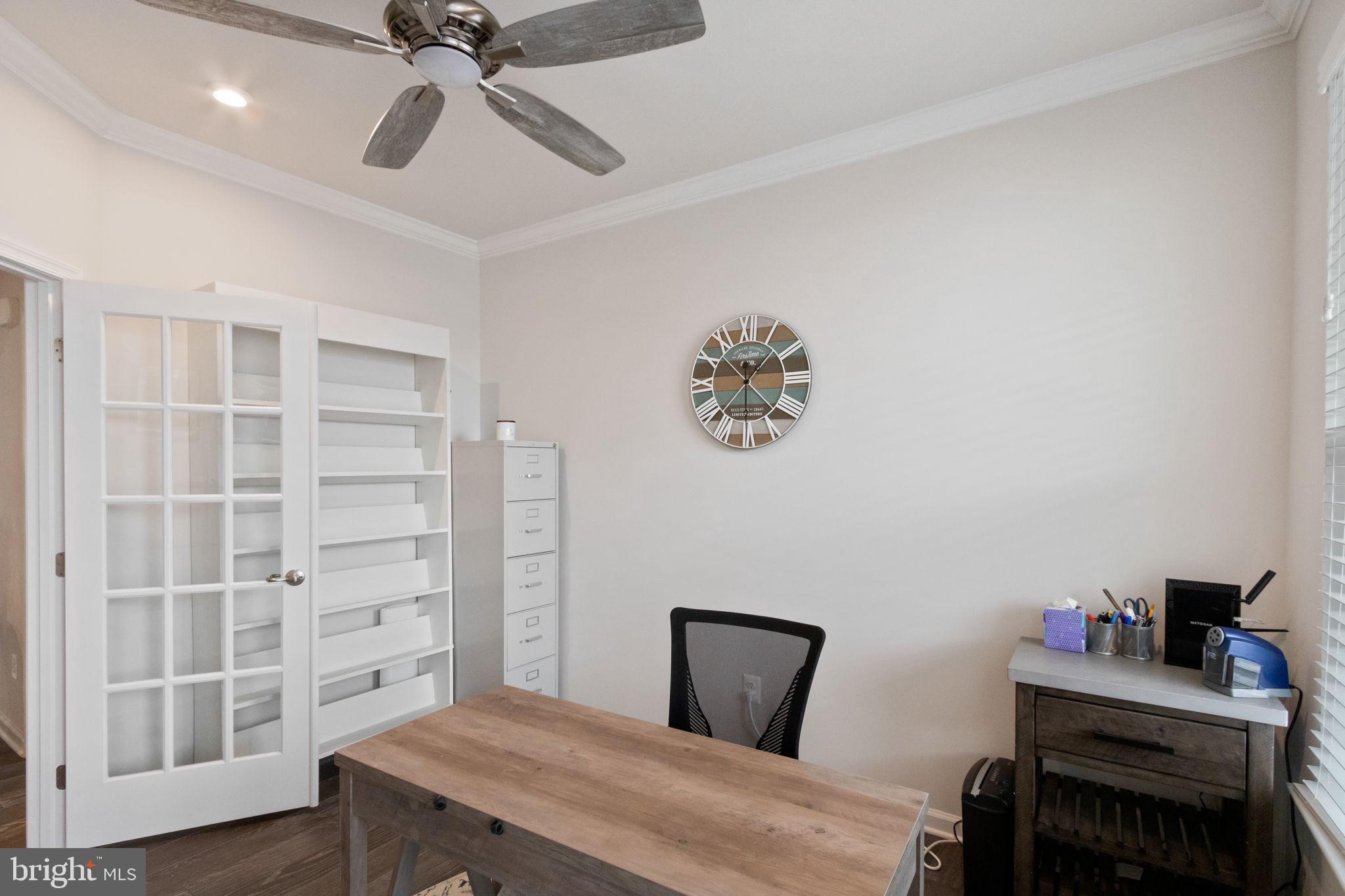 MAY'S QUARTER - Residential