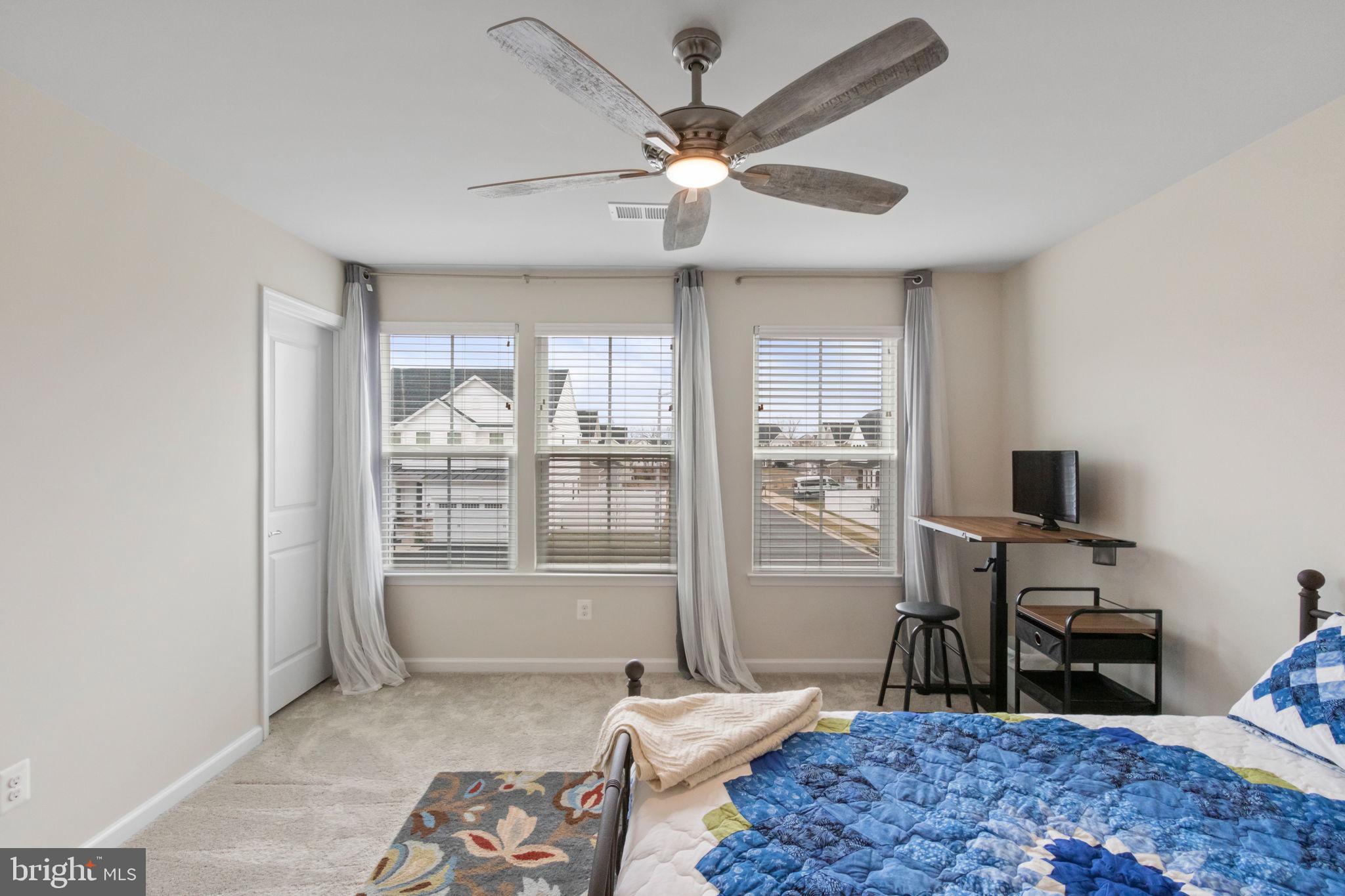 MAY'S QUARTER - Residential