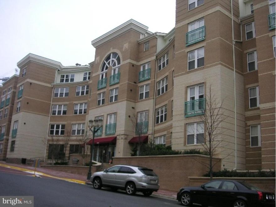DESIRED LOCATION - HEART OF RESTON, CLOSE TO EVERYTHING, SILVER LINE METRO, TOLL, HOSPITAL, SHOPPING - ESTABLISHED COMMUNITY WITH ONSITE PROPERTY MANAGER AND AMENITIES.  KEY AT FRONT DESK. AMENITIES-POOL,PARTY ROOM,EXERCISE RM,BUSINESS CENTER,GARAGE PARKING.  2ND FL 1 BR 1 BA, RENT INCL CONDO FEE  N 1 GARAGE SPACE.  ADDITIONAL GARAGE SPACE AVAIL FOR $100/M OR A STORAGE AVAIL FOR $80/M IF NEEDED.
