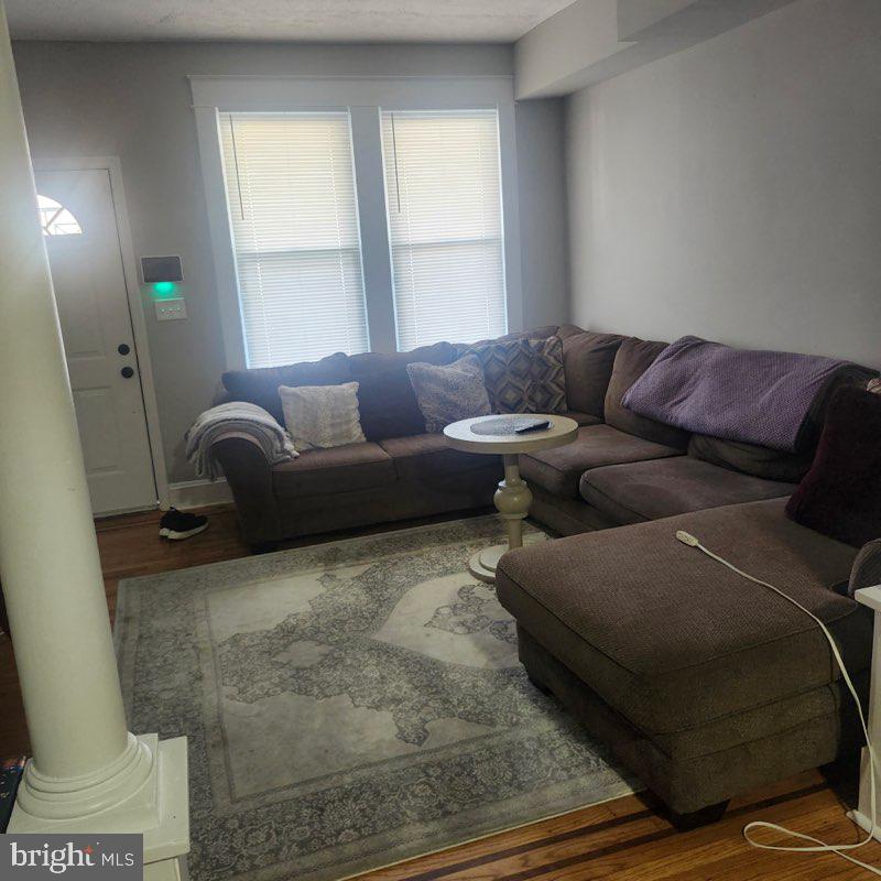 3928 6TH STREET
