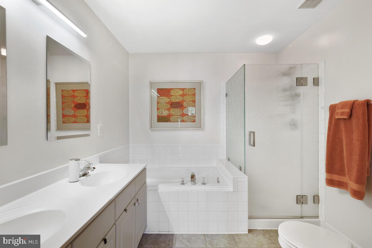 LAKELANDS - Residential