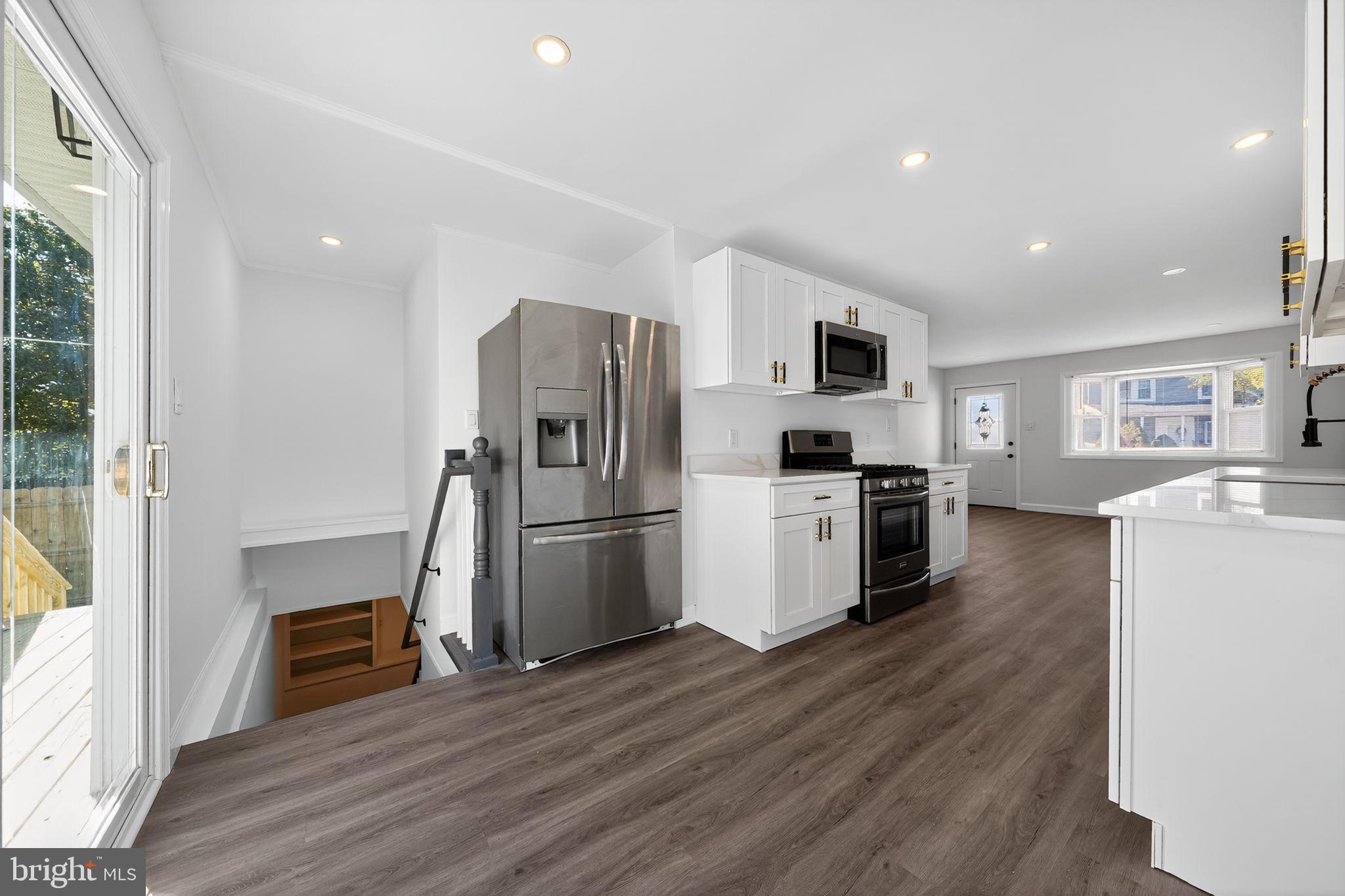 MARLEY HEIGHTS - Residential Lease