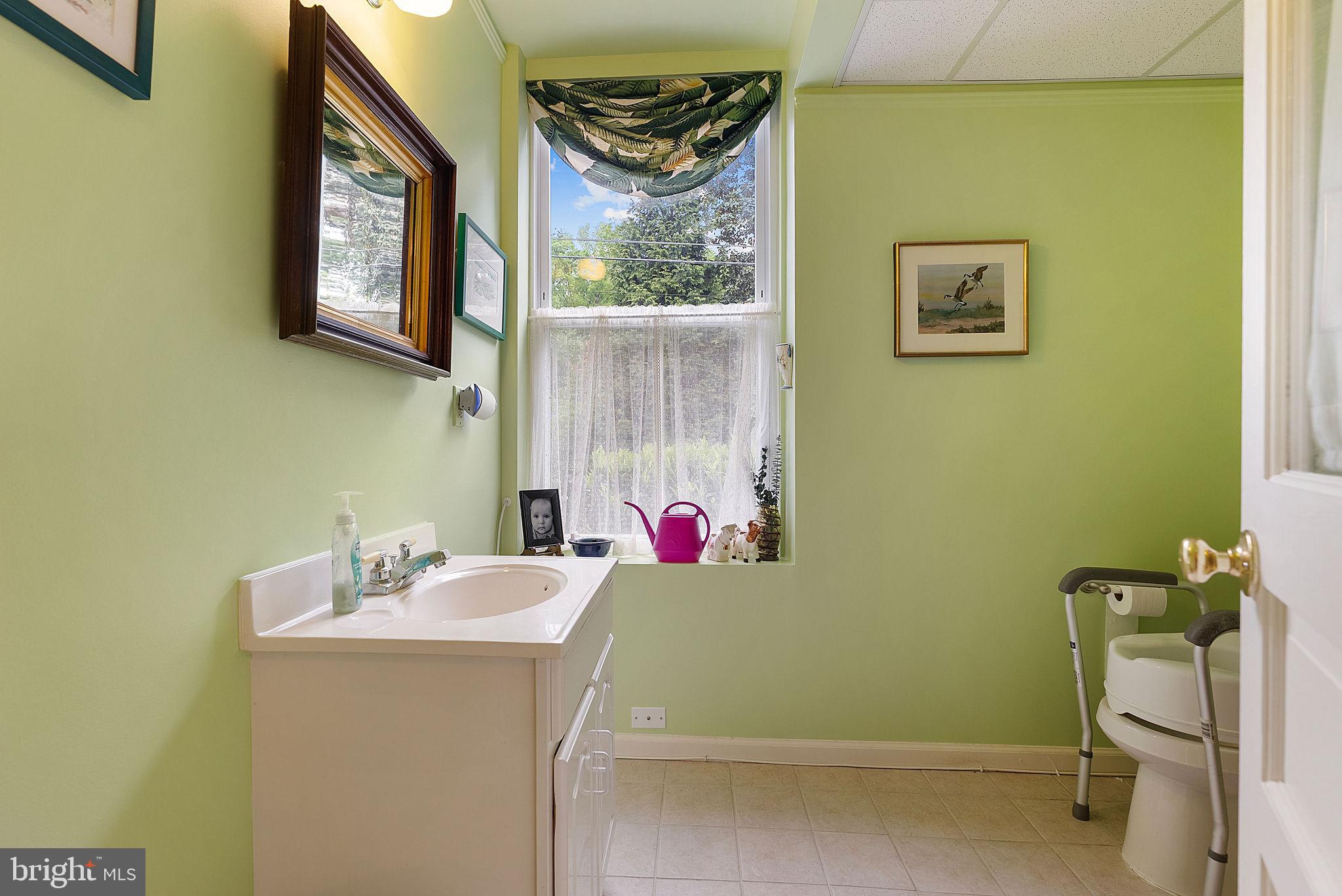 LUTHERVILLE - Residential
