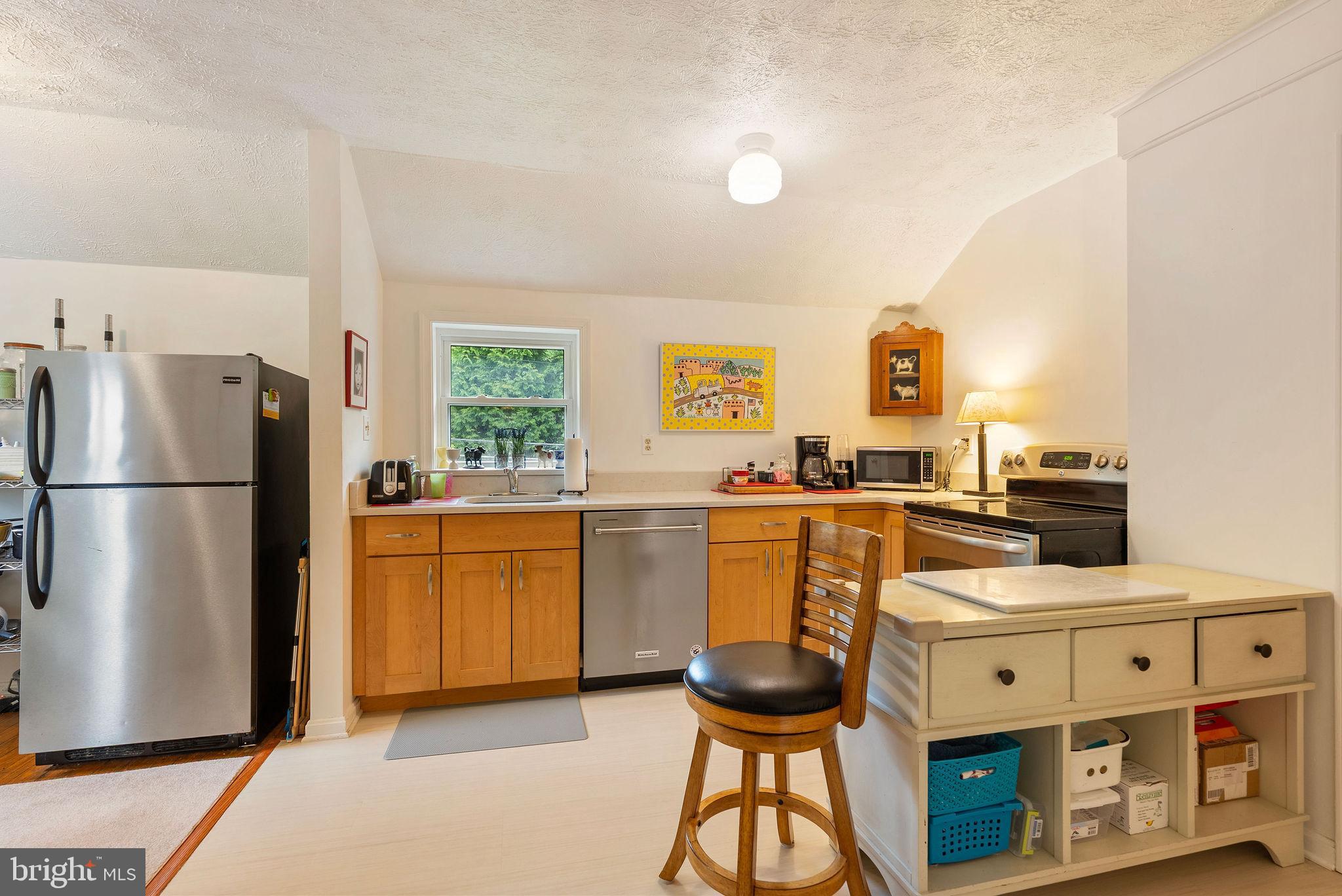 LUTHERVILLE - Residential