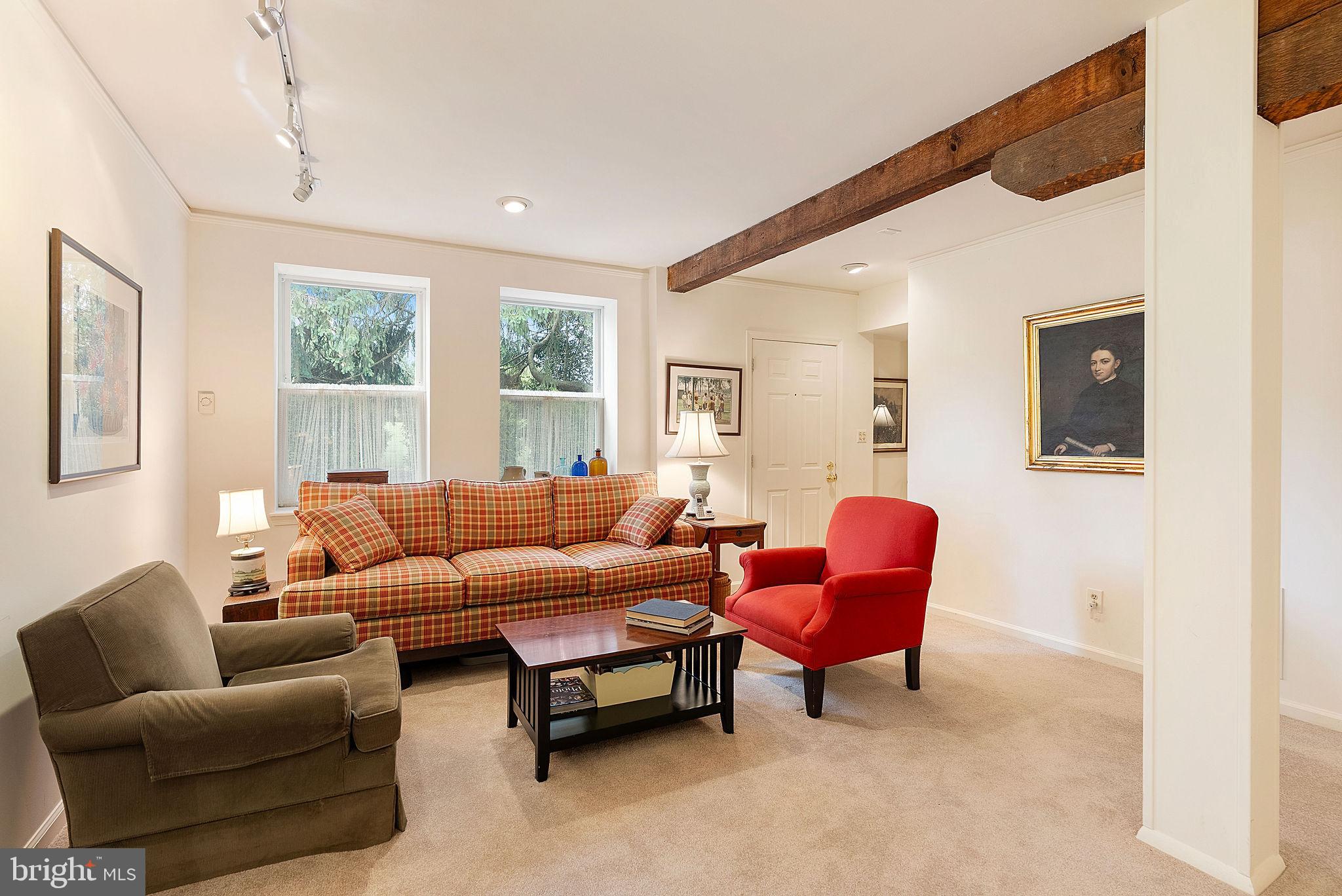 LUTHERVILLE - Residential