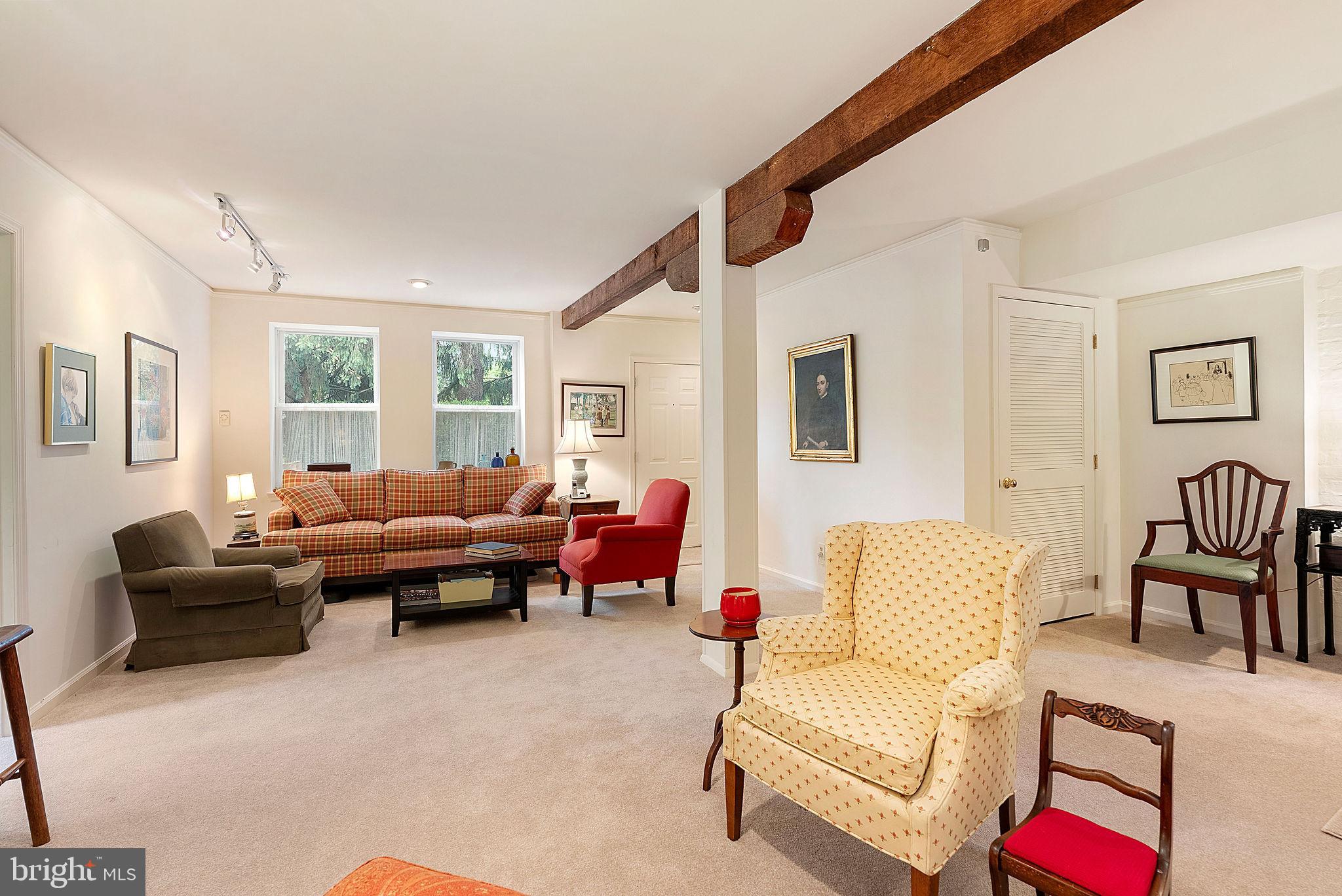 LUTHERVILLE - Residential