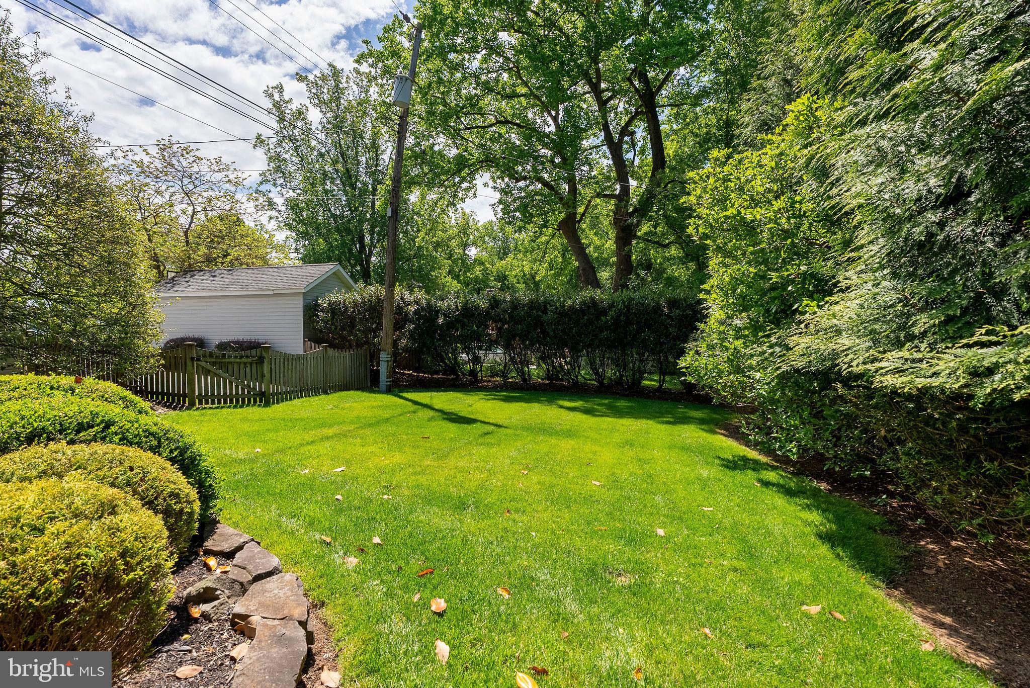 LUTHERVILLE - Residential