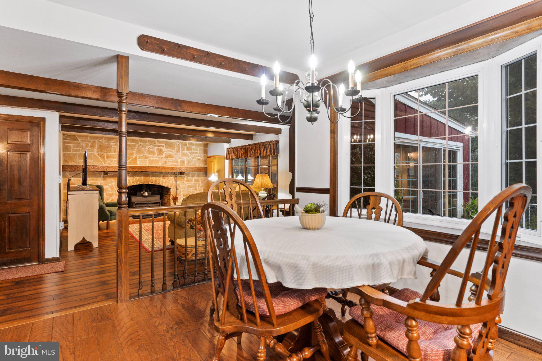 19 FARM HOUSE LANE
