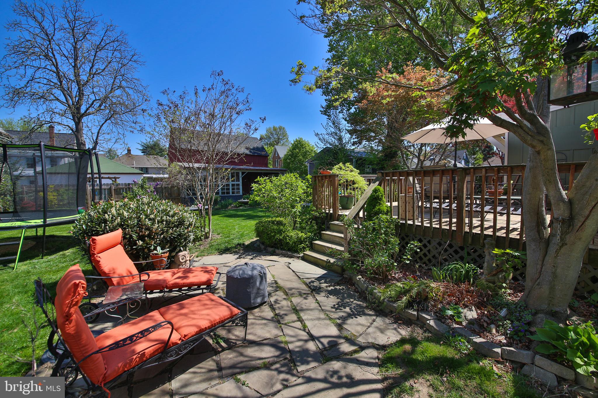 IVYLAND GARDENS - Residential