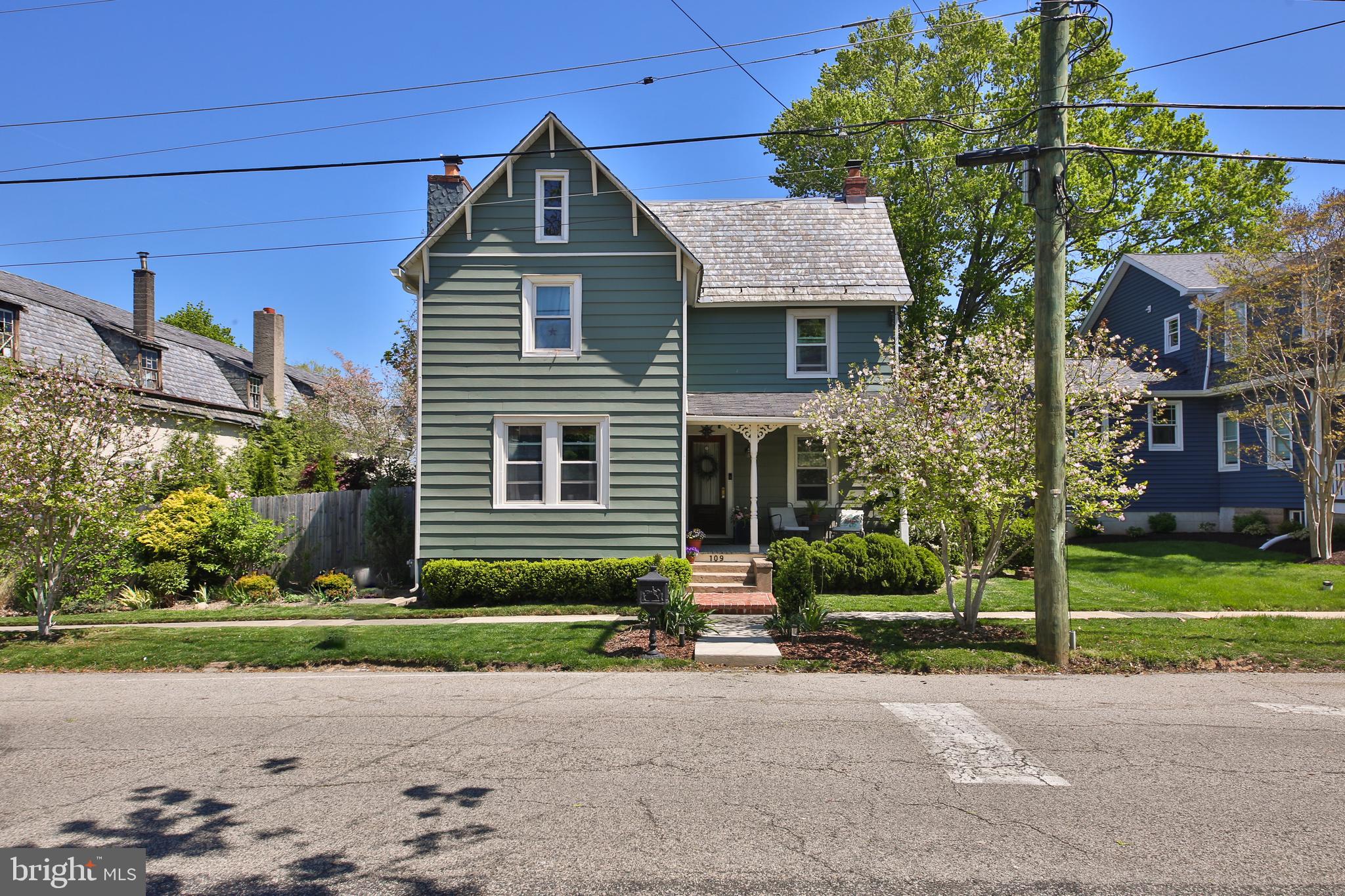 IVYLAND GARDENS - Residential