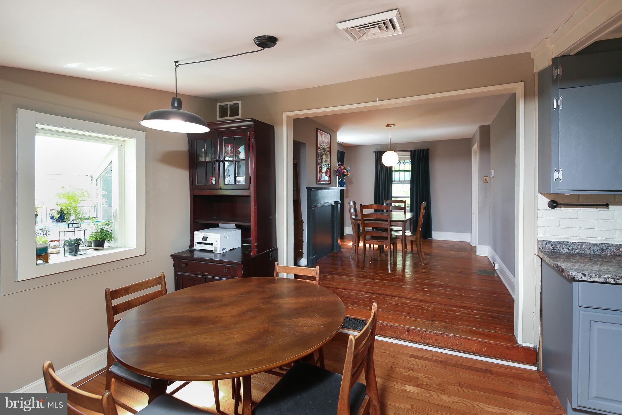 IVYLAND GARDENS - Residential