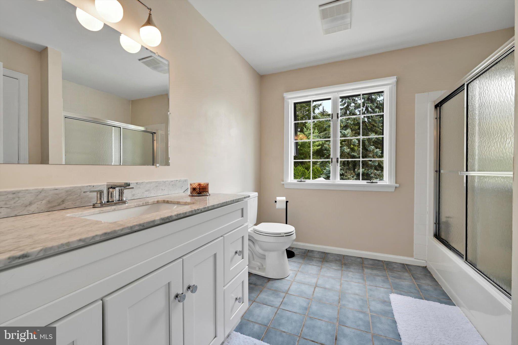 SCHOOL LANE HILLS - Residential