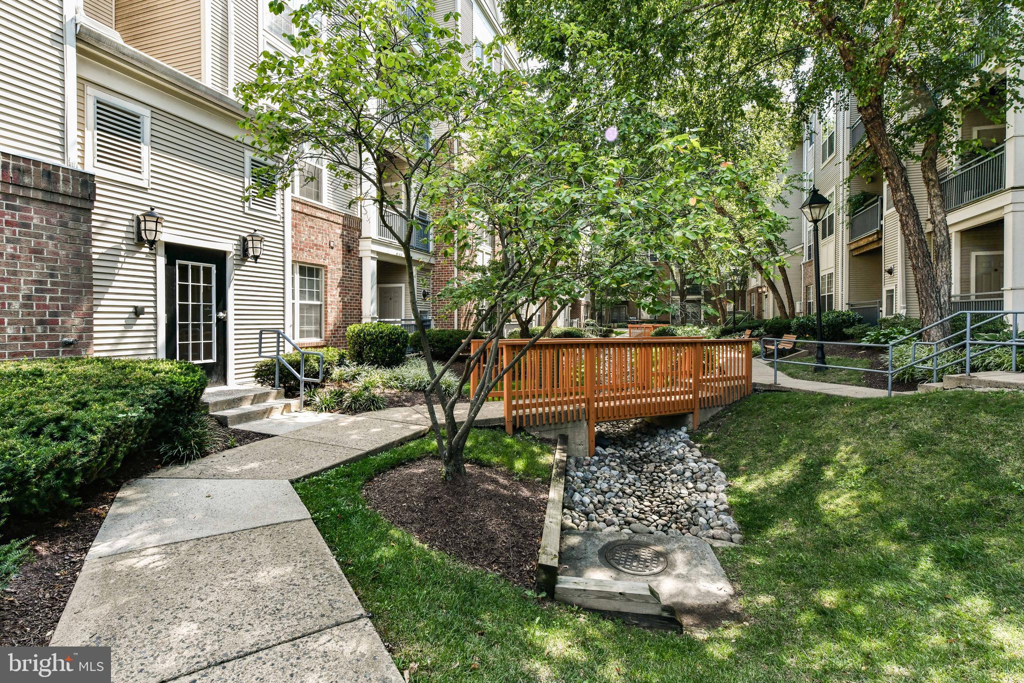 JEFFERSON PARK - Residential Lease