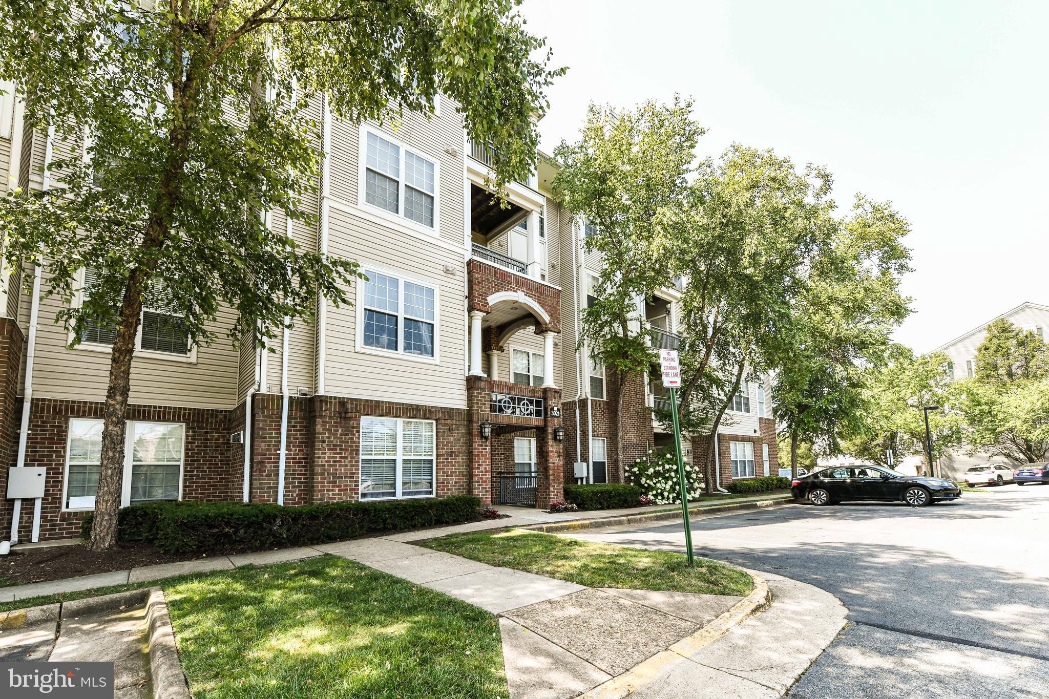 JEFFERSON PARK - Residential Lease