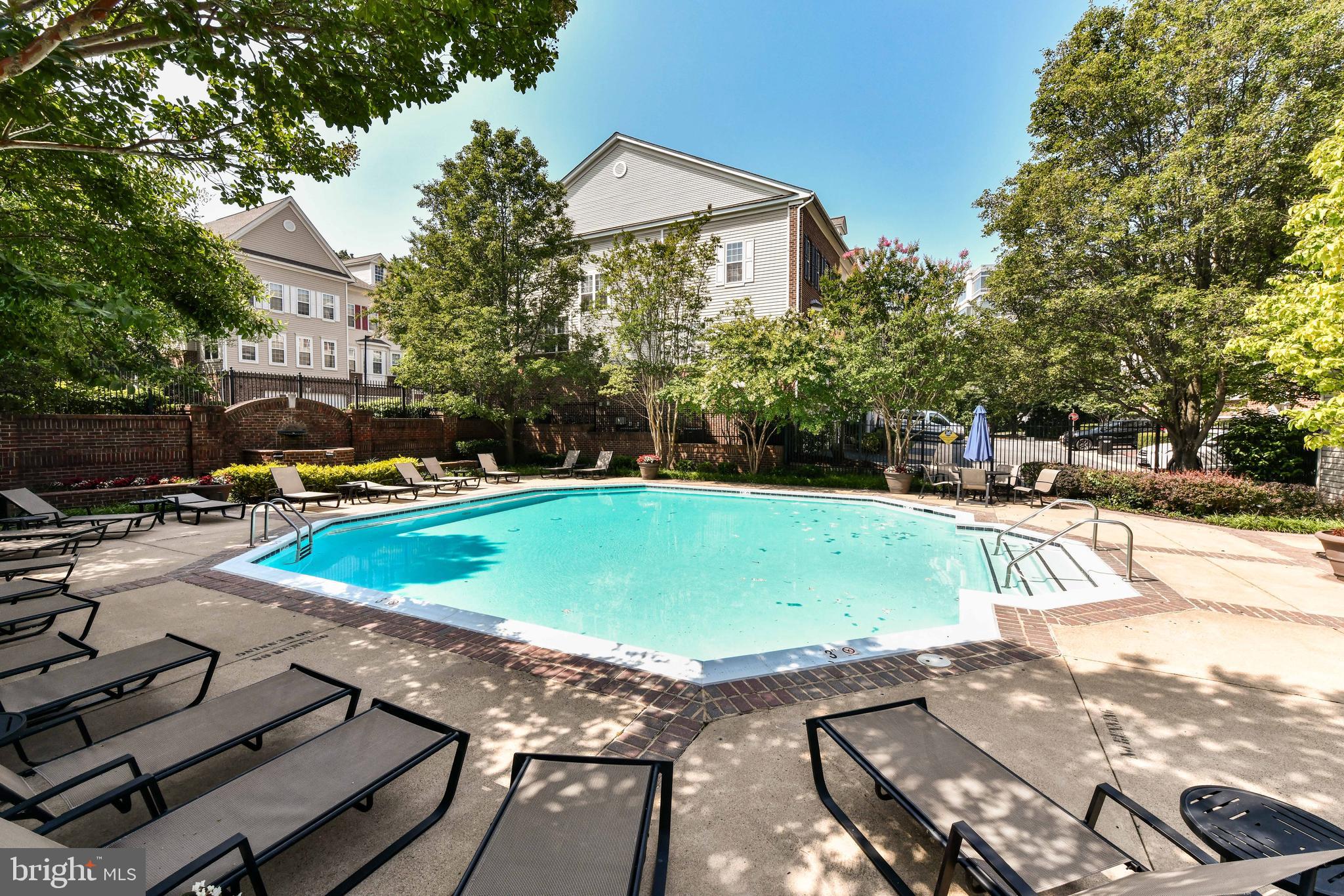 JEFFERSON PARK - Residential Lease