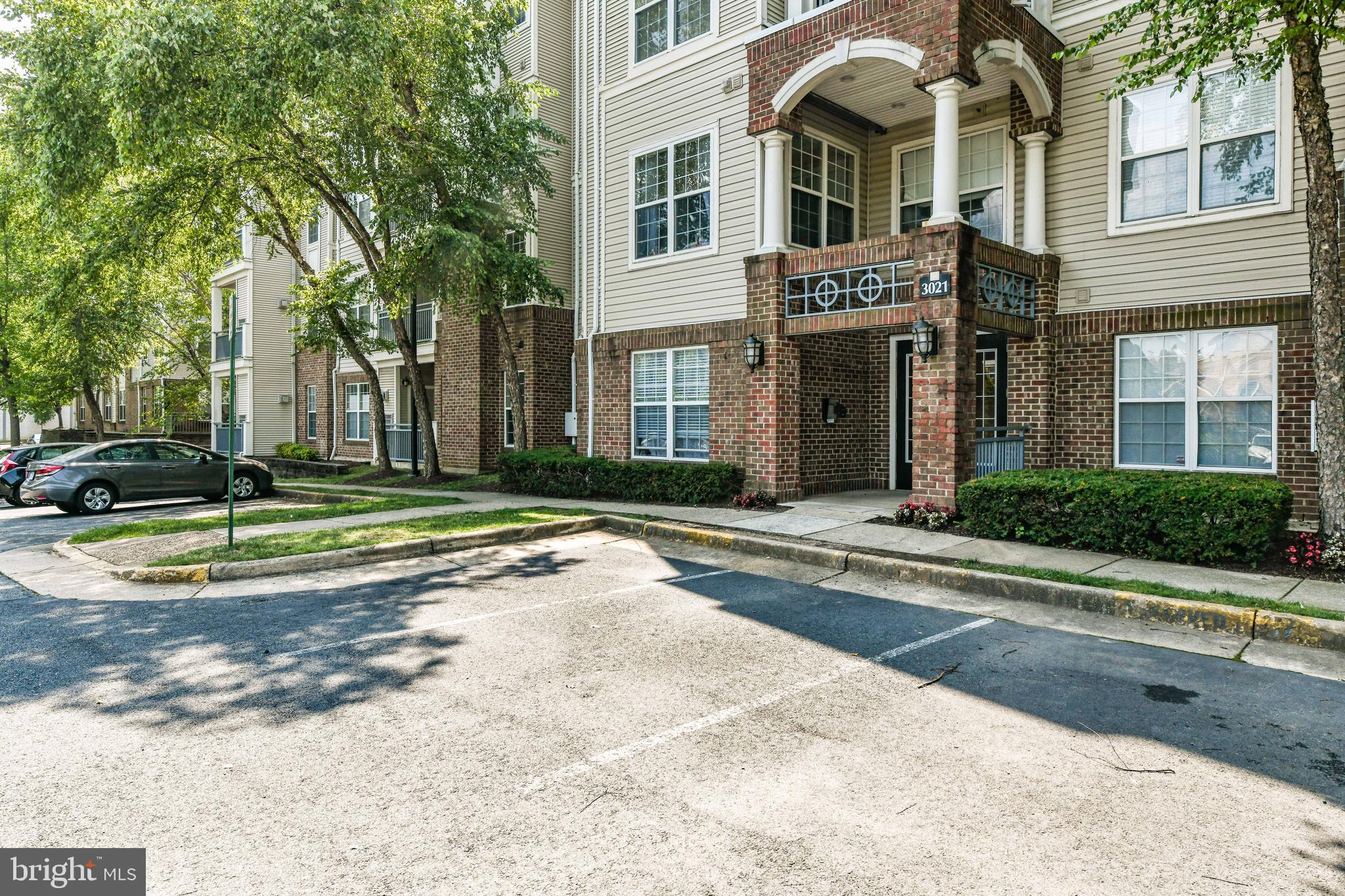 JEFFERSON PARK - Residential Lease