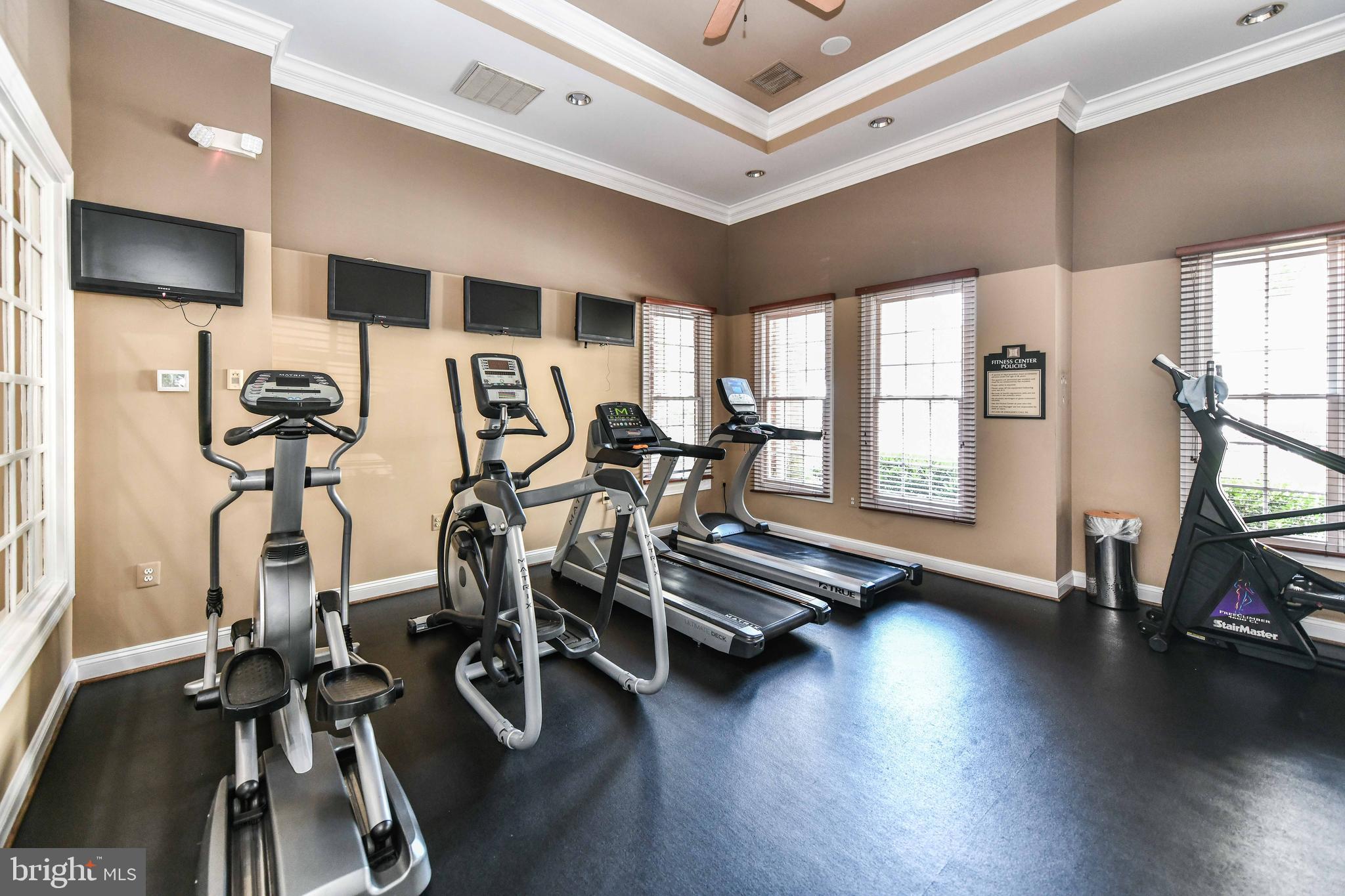 JEFFERSON PARK - Residential Lease